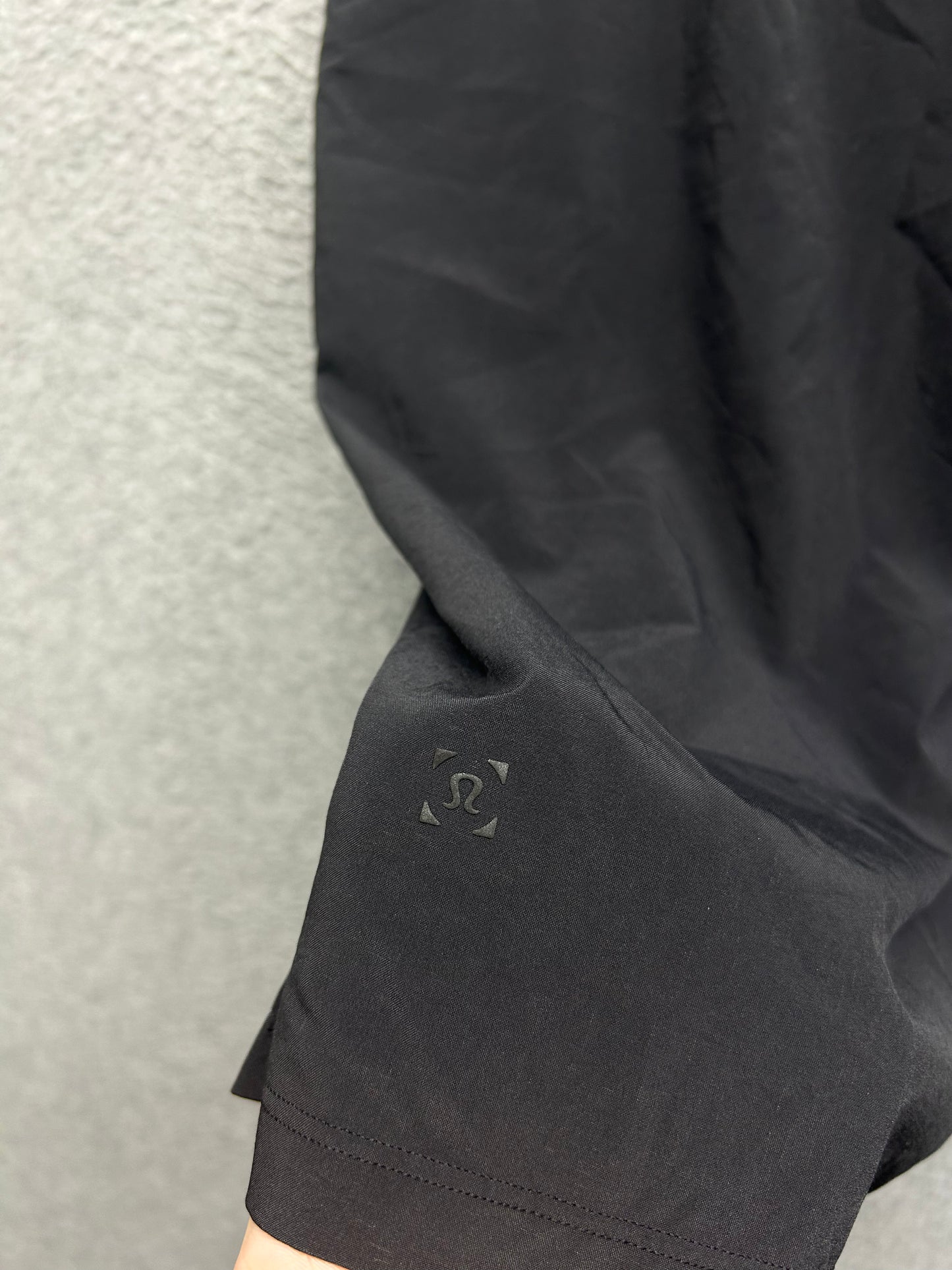 Lululemon Commission Short Slim 9" Size Large Black