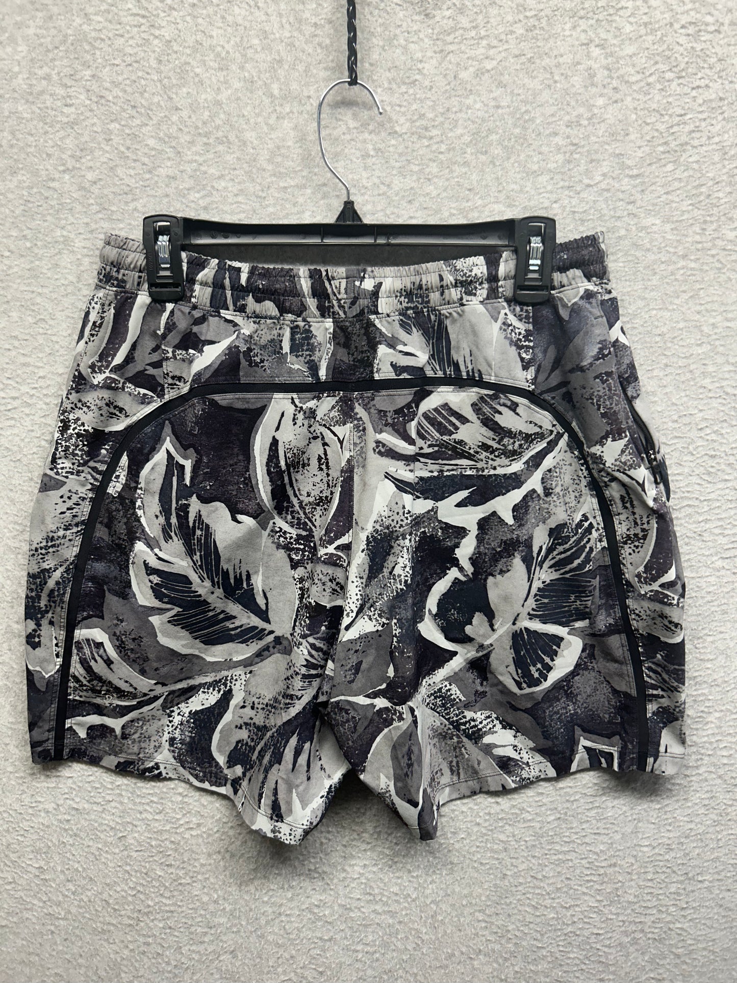 Lululemon Pace Breaker Lined Short 7" Size Large Hyper Flow Black Multi