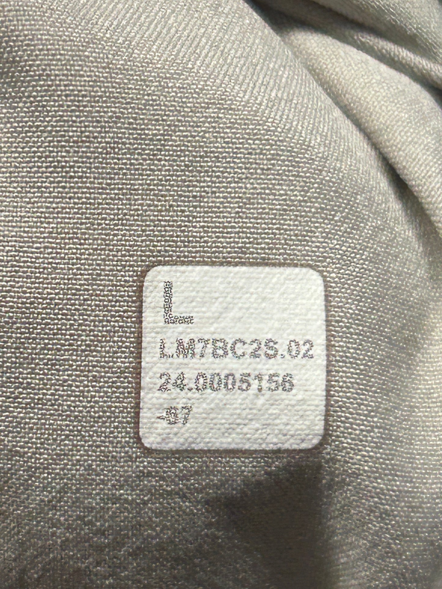 Lululemon Pace Breaker Linerless Short 5" Size Large (Square) Light Ivory