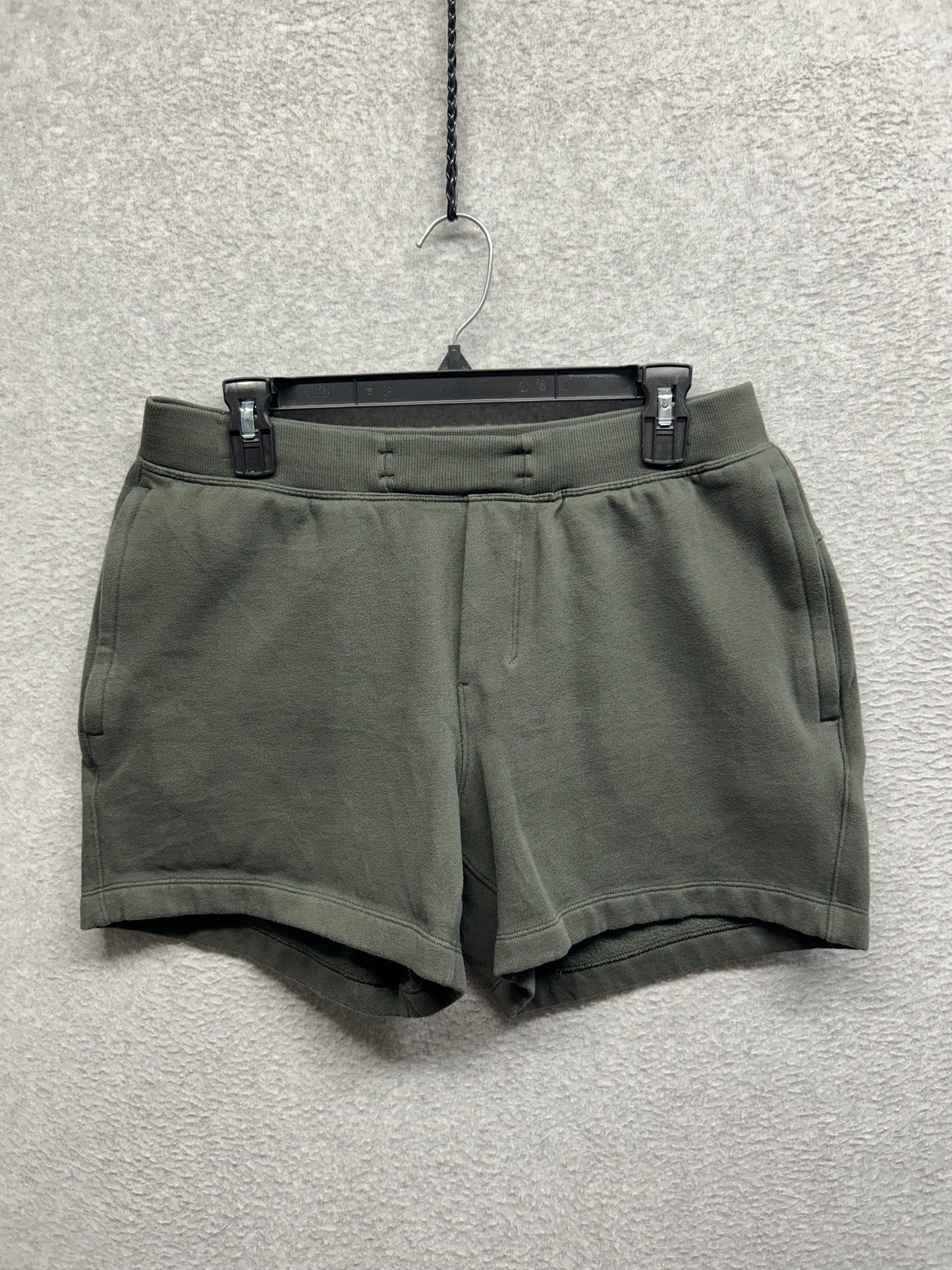 Lululemon Soft Jersey Short 5" Size Medium (Sqaure) Willow Leaf