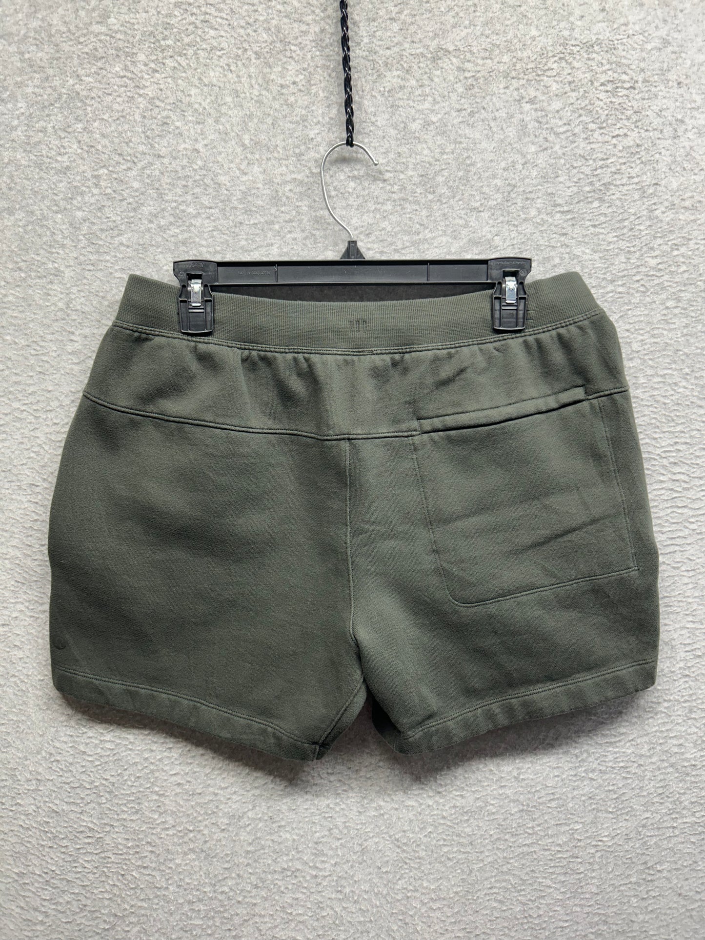 Lululemon Soft Jersey Short 5" Size Medium (Sqaure) Willow Leaf