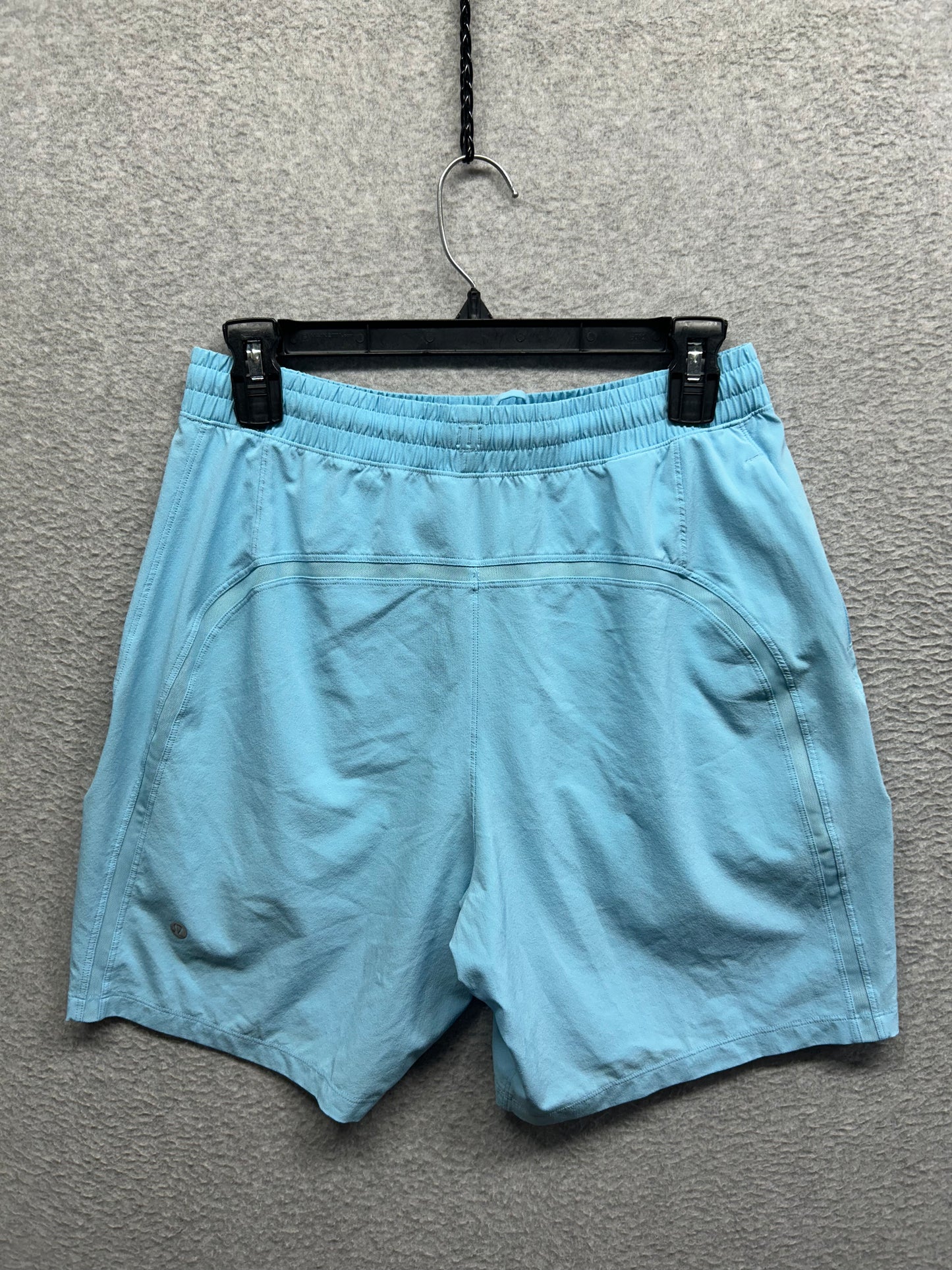 Lululemon Pace Breaker Lined Short 7" Size Medium Blue