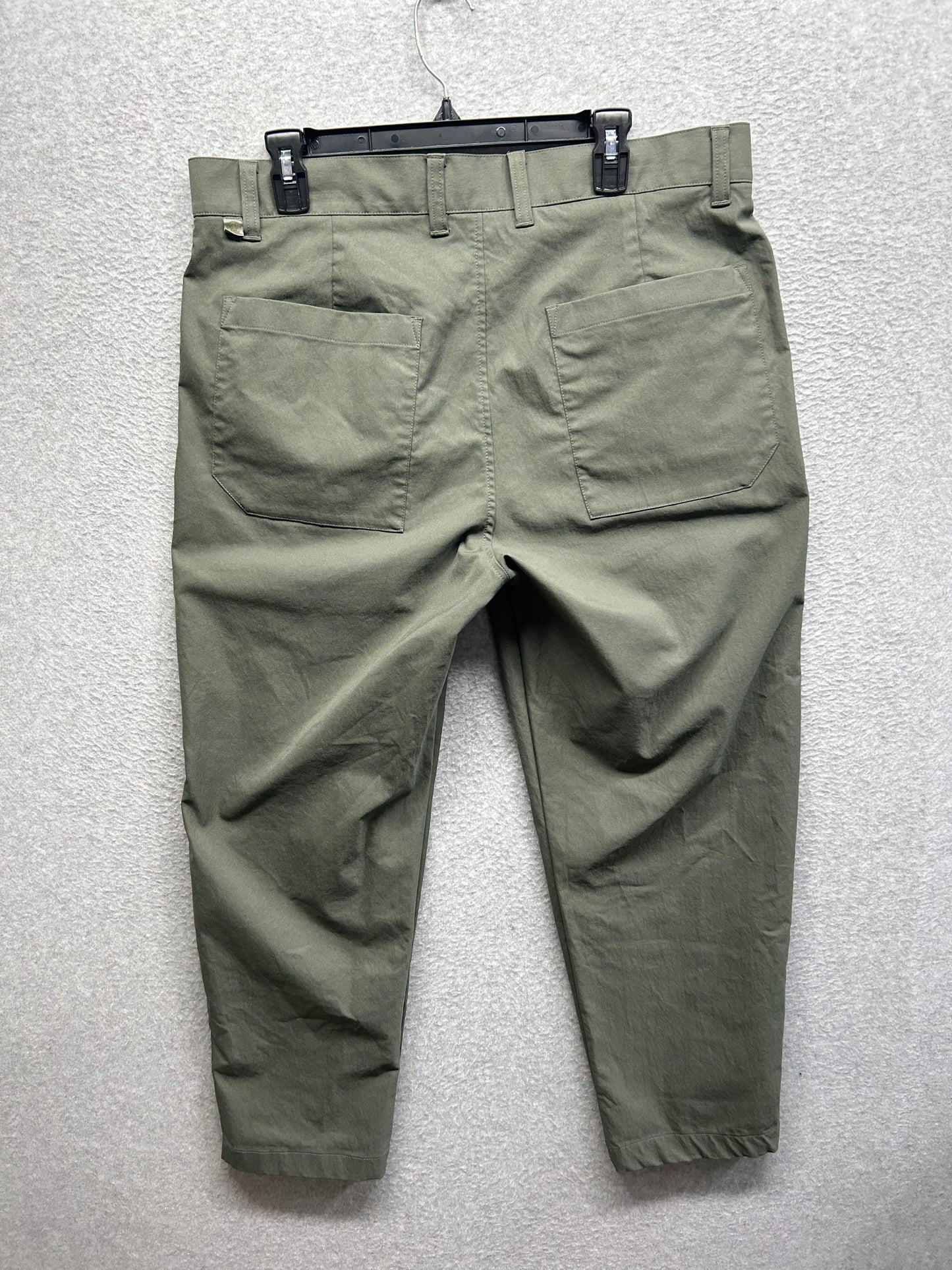Lululemon ABC Classic-Fit 5 Pocket Pant Warpstreme Size 34x27 Willow Leaf