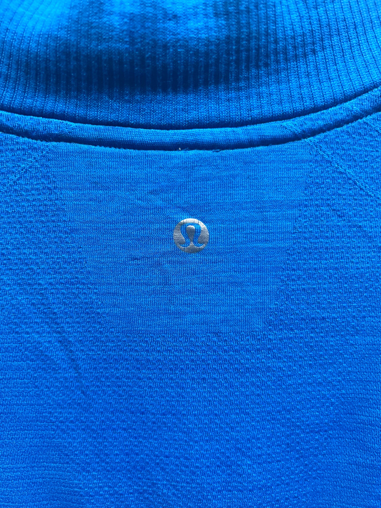 Lululemon Metal Vent Tech Midweight Half Zip Size Large Blazer Blue Tone