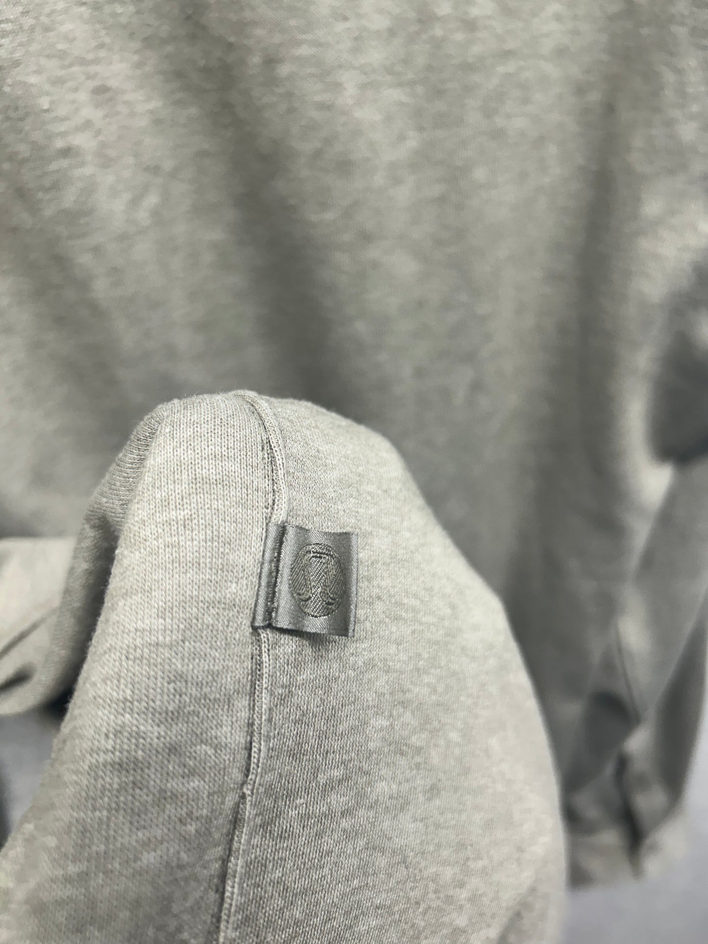 Lululemon Soft Knit Overshirt Heathered Size Medium Gray