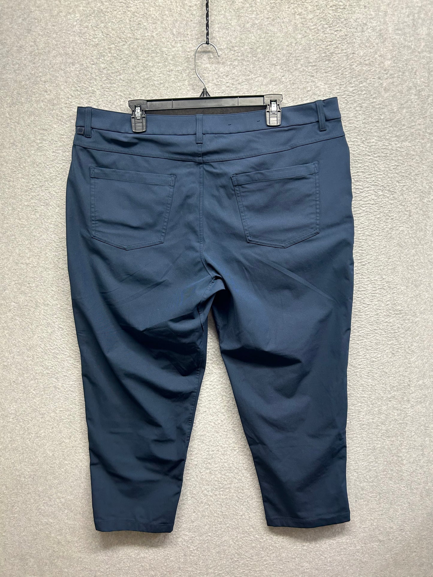 Lululemon ABC Relaxed-Fit 5 Pocket Pant Warpstreme Size 40x28 True Navy
