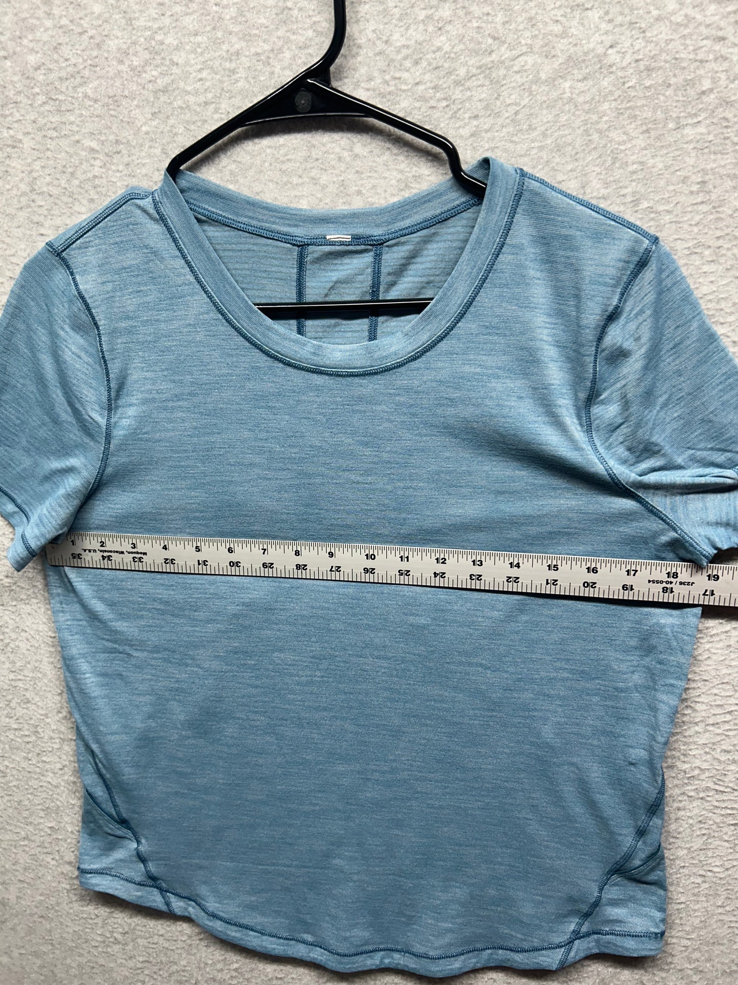 Lululemon Long Distance Short Sleeve Size 10-12 Heathered Seascape