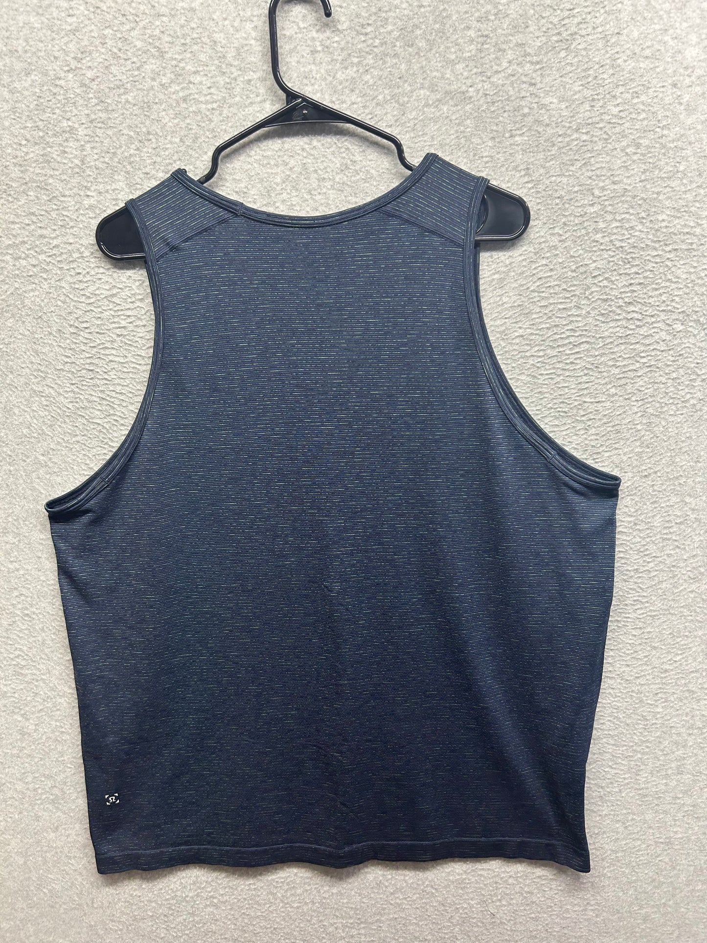 Lululemon Metal Vent Tech Tank Size 2XL Nautical Navy