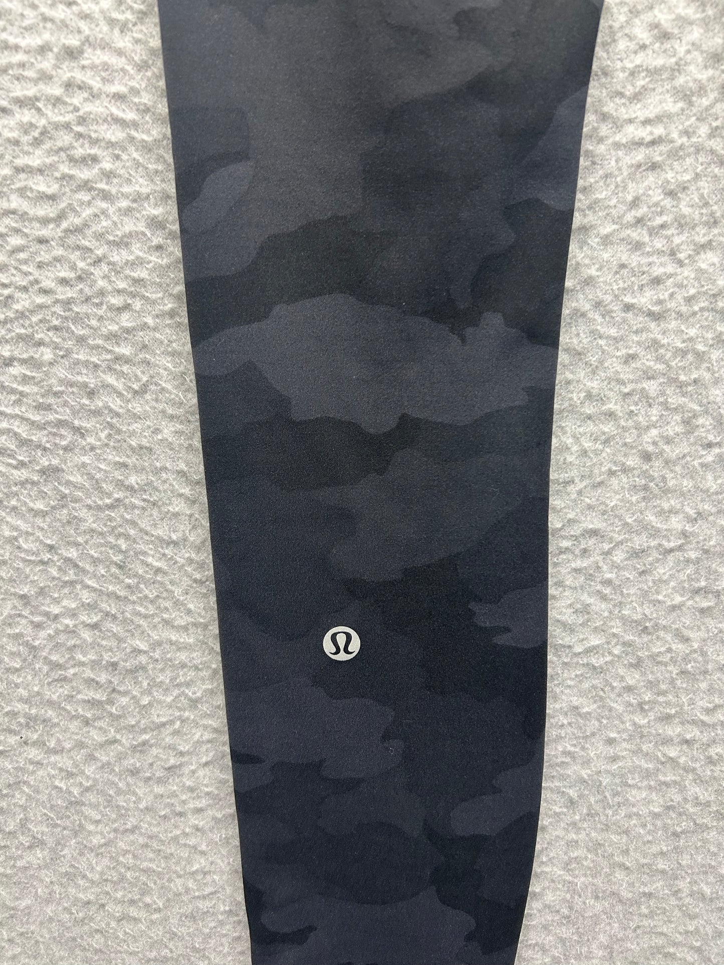 Lululemon Wunder Train High-Rise Tight 25" Size 0 (Square) Heritage 365 Camo Deep Coal Multi