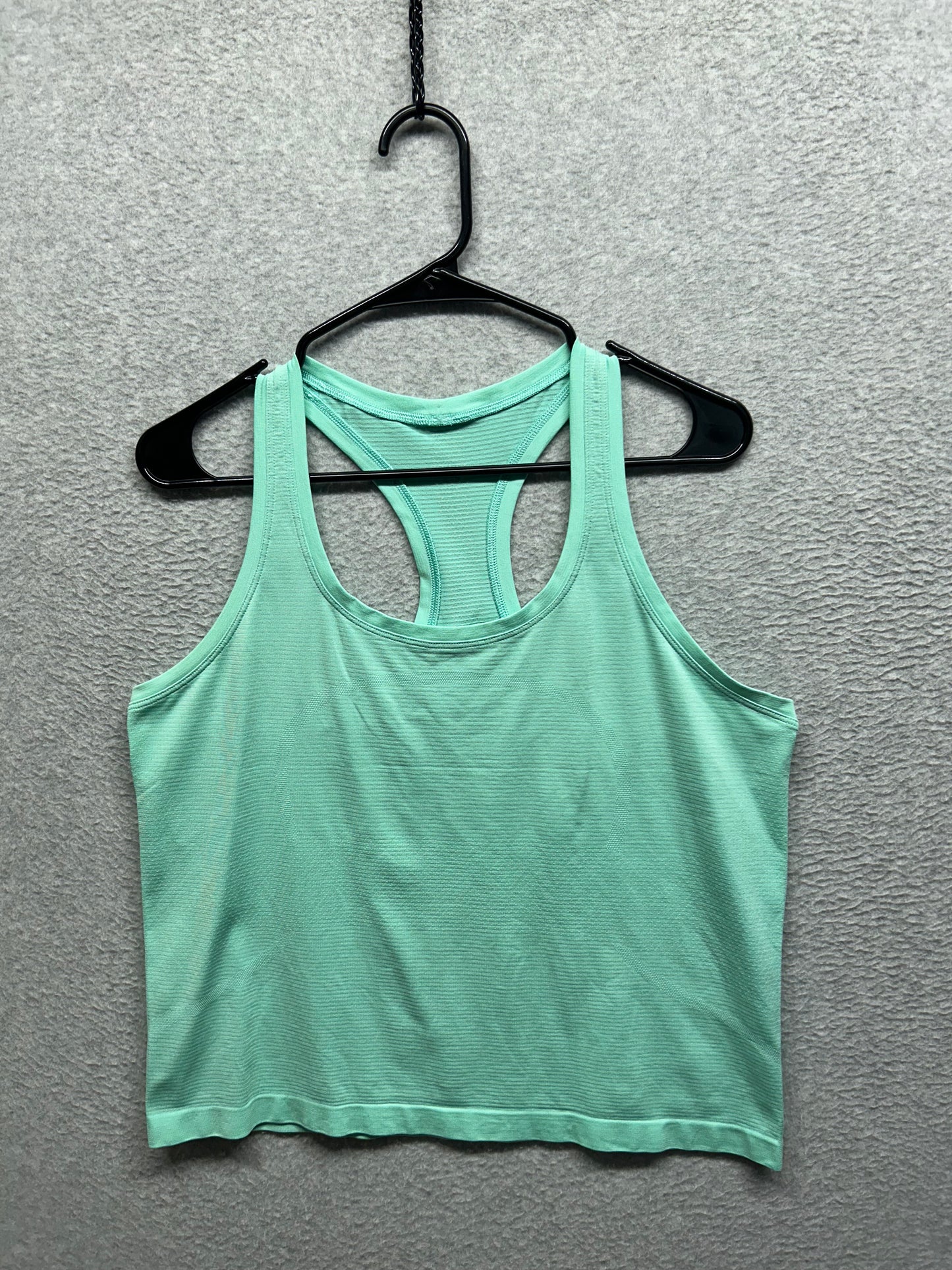 Lululemon Swiftly Tech Racerback Size 12 Heathered Pistachio