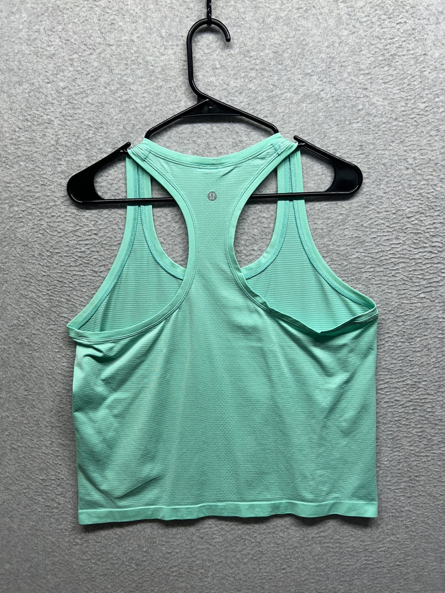 Lululemon Swiftly Tech Racerback Size 12 Heathered Pistachio