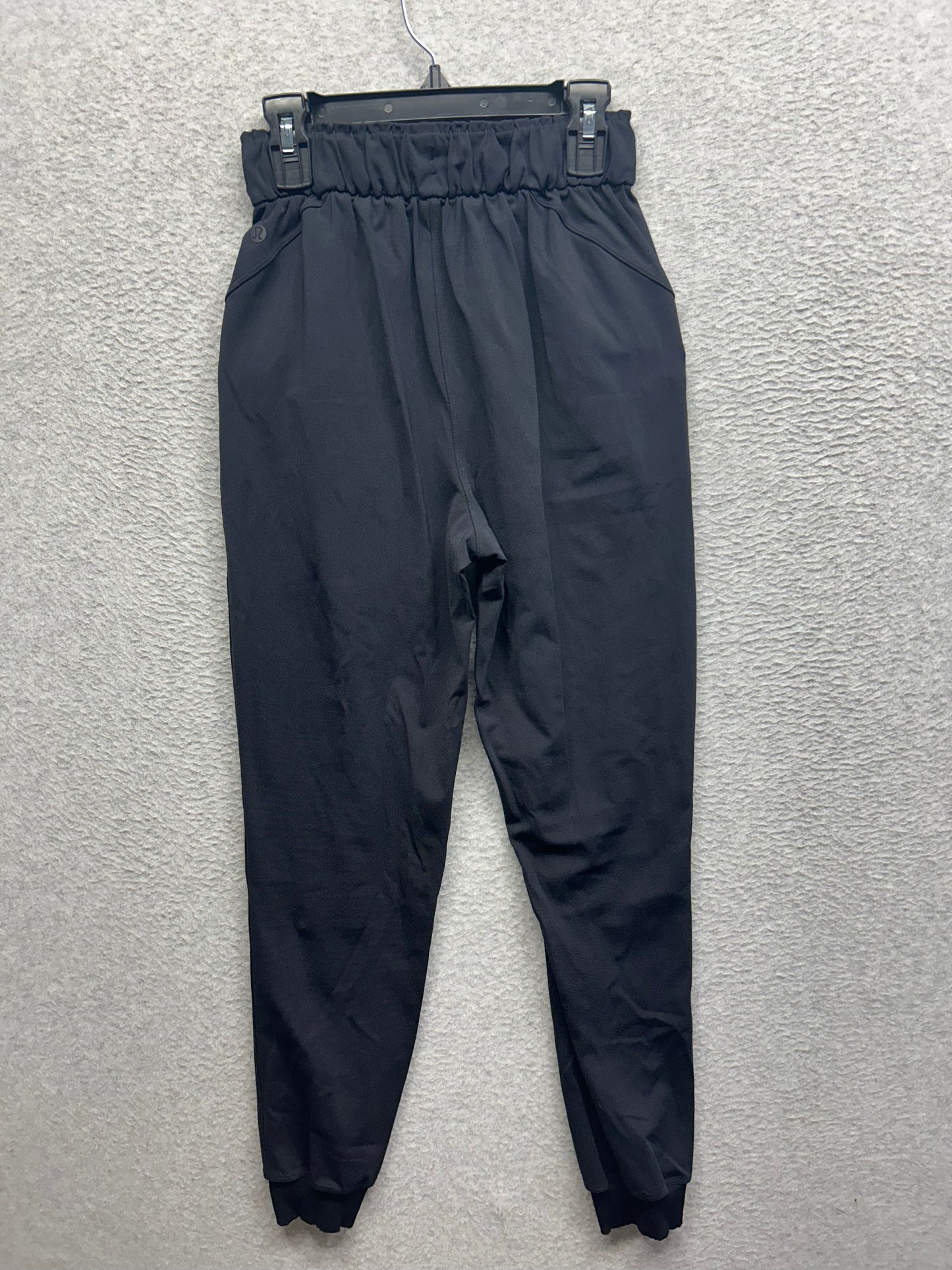 Lululemon Keep Moving Jogger Size 0 Black
