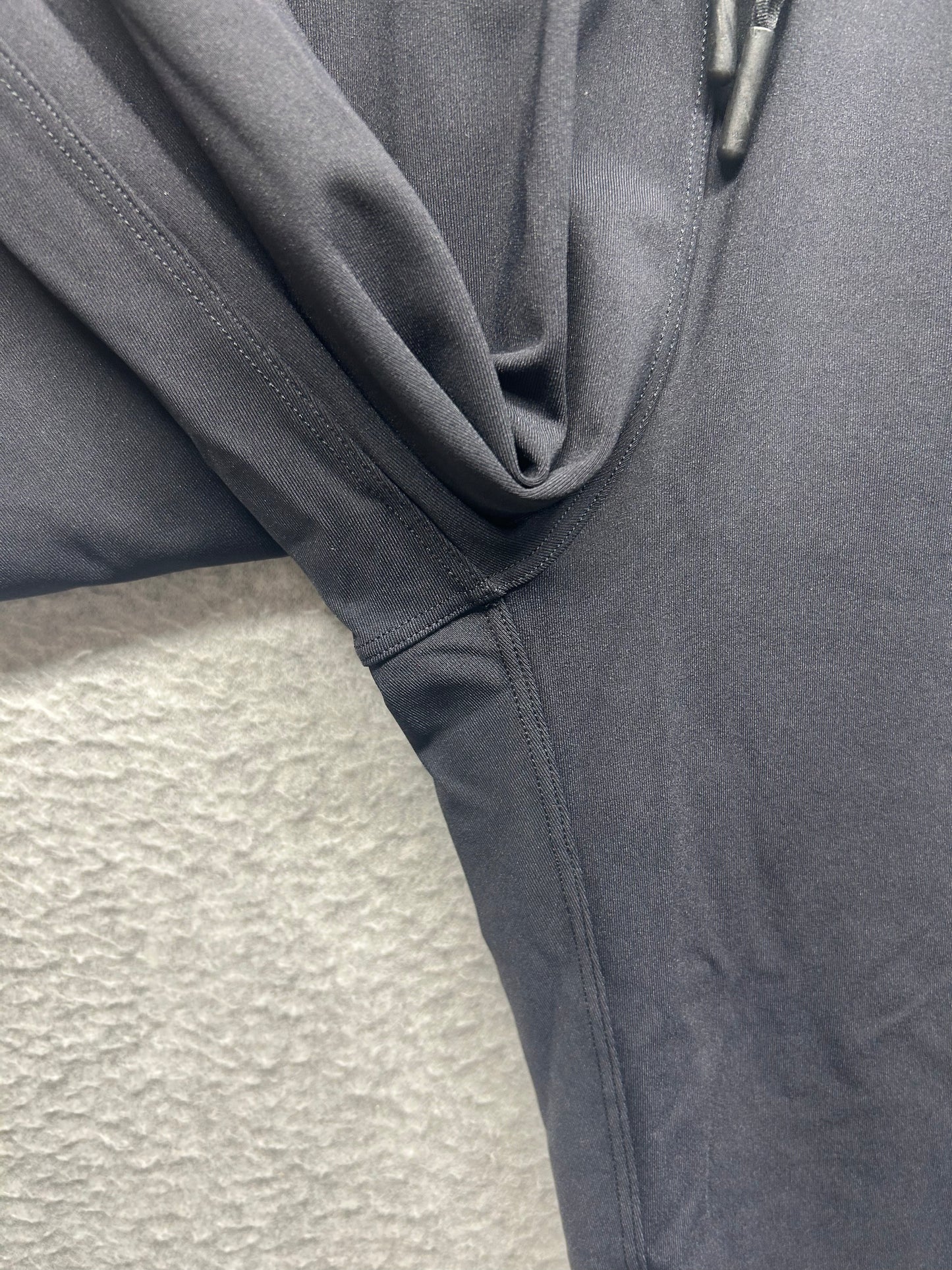 Lululemon Keep Moving Jogger Size 0 Black