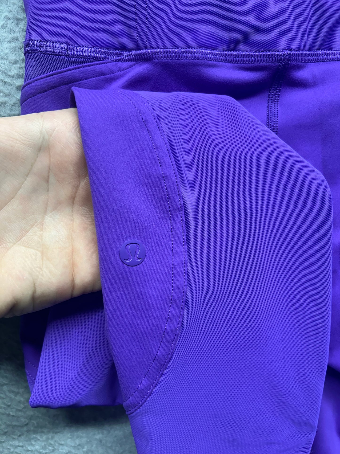 Lululemon Wunder Train Mesh Panel High-Rise Tight 25" Size 2 (Square) Atomic Purple