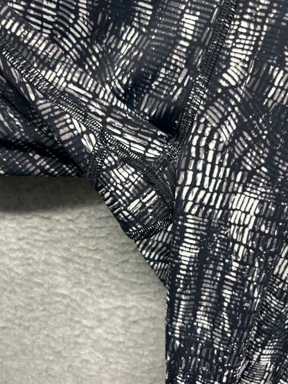 Lululemon Fast and Free High-Rise Tight 25" Size 4 Lino Slide Alpine White Black