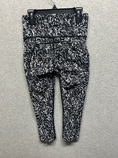 Lululemon Fast & Free Crop II 19" Size 4 Chirasu Black