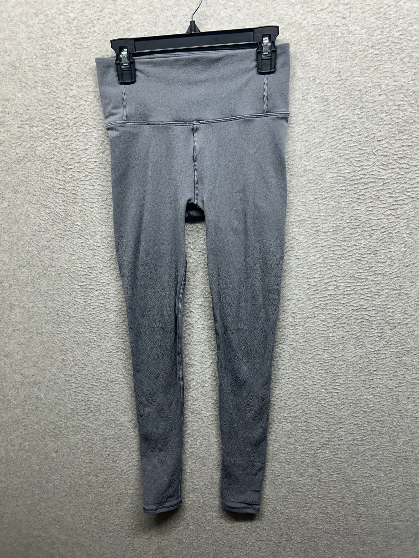 Lululemon Reveal Tight Zen Expression Size 4 Solar Grey