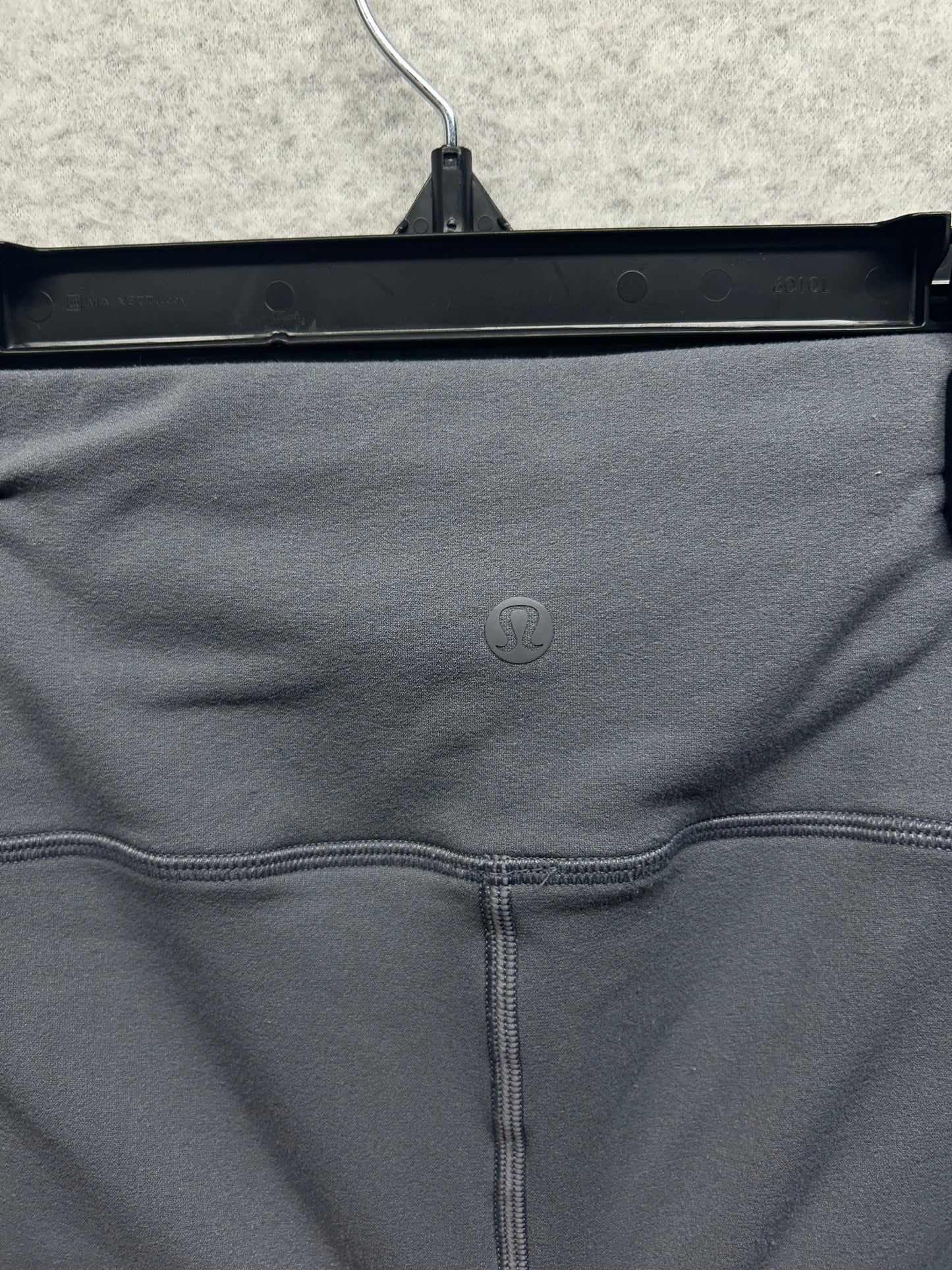 Lululemon Reveal Tight Zen Expression Size 4 Solar Grey