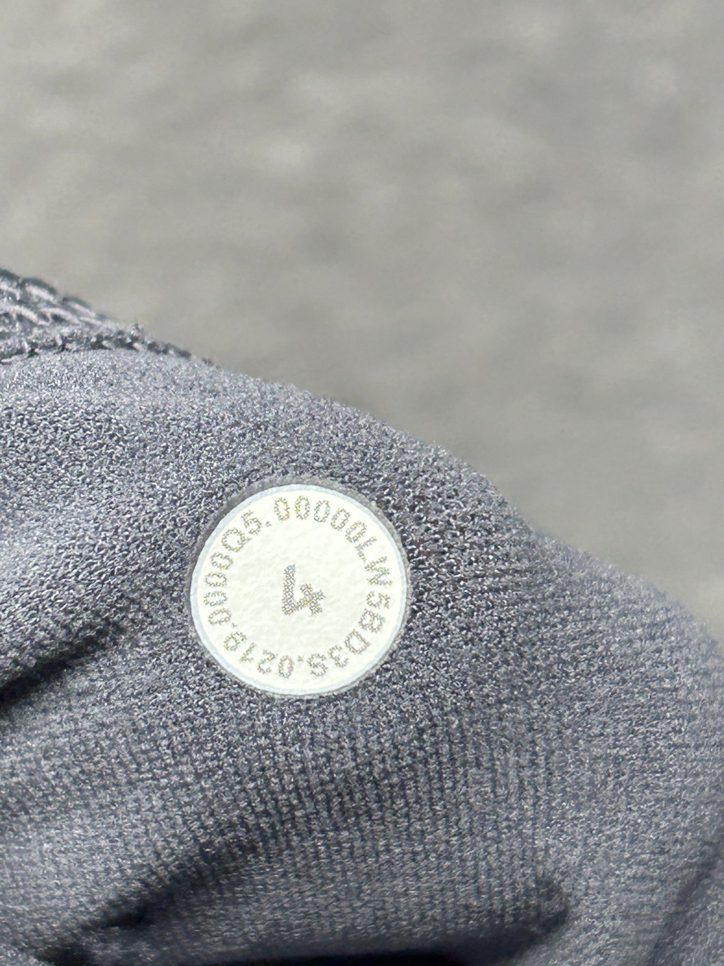 Lululemon Reveal Tight Zen Expression Size 4 Solar Grey