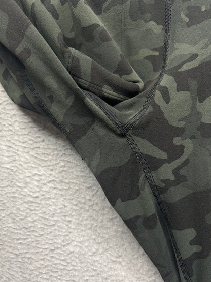 Lululemon Align Jogger Crop 23" Size 4 Incognito Camo Multi Gator Green