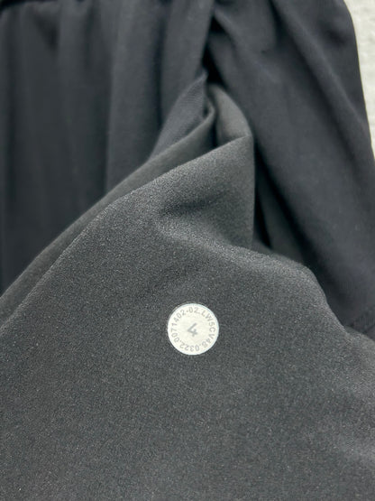 Lululemon Keep Moving Jogger Size 4 Black