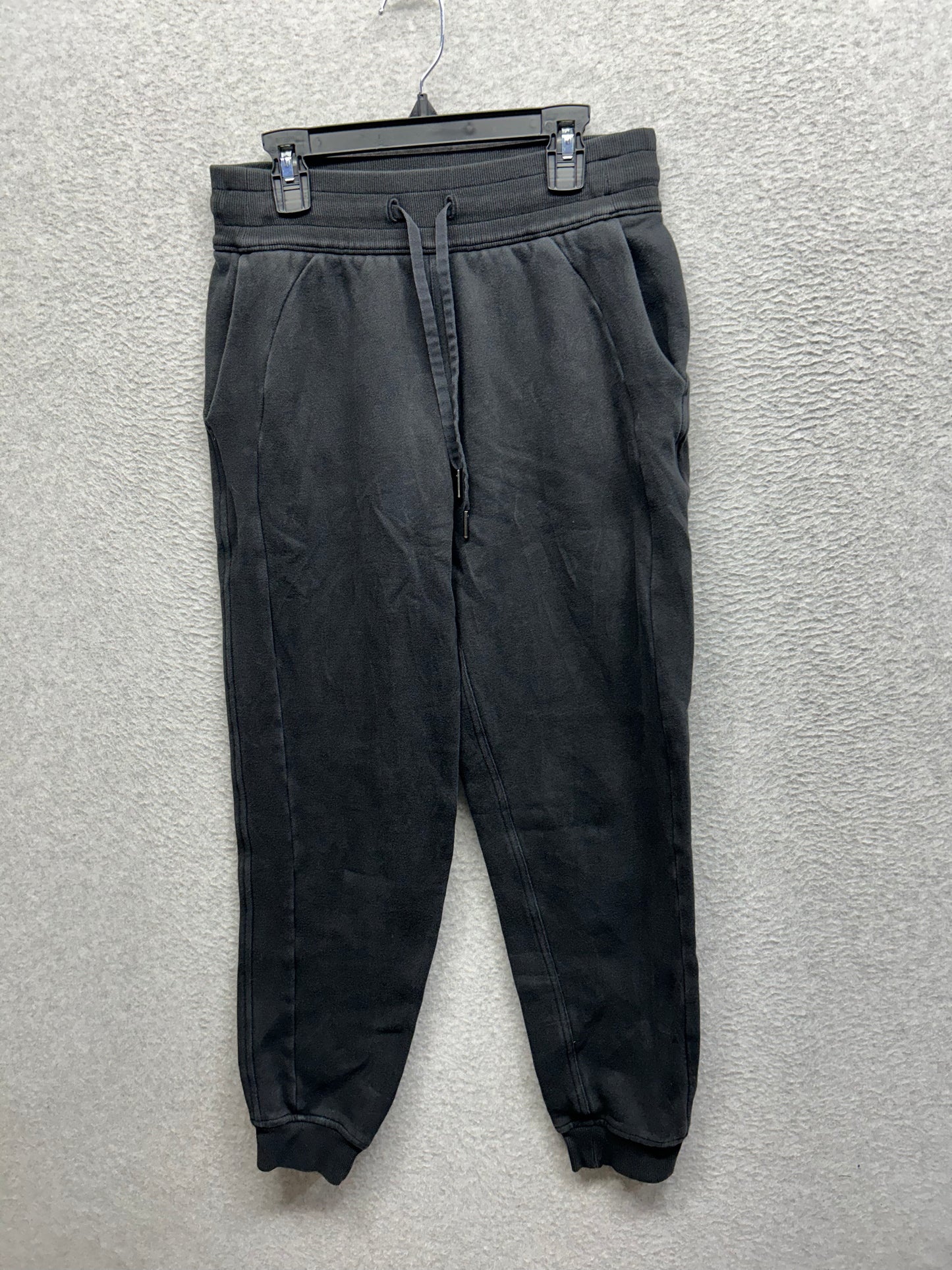 Lululemon Scuba Jogger Size 4 Black