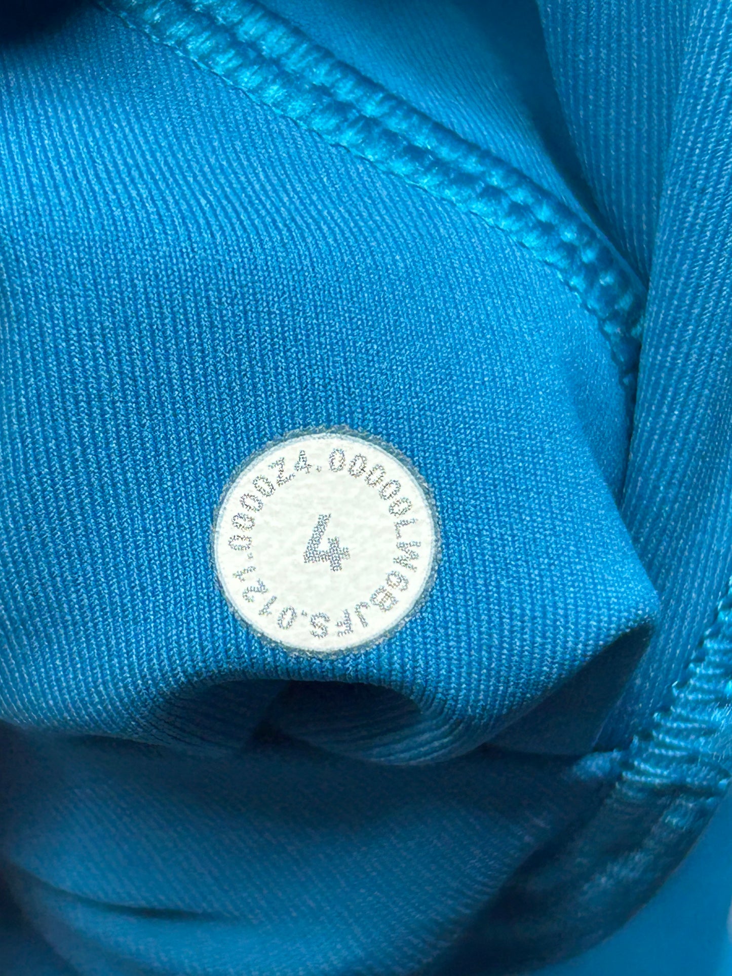 Lululemon Swift Speed High-Rise Crop 21" Size 4 Hawaiian Blue