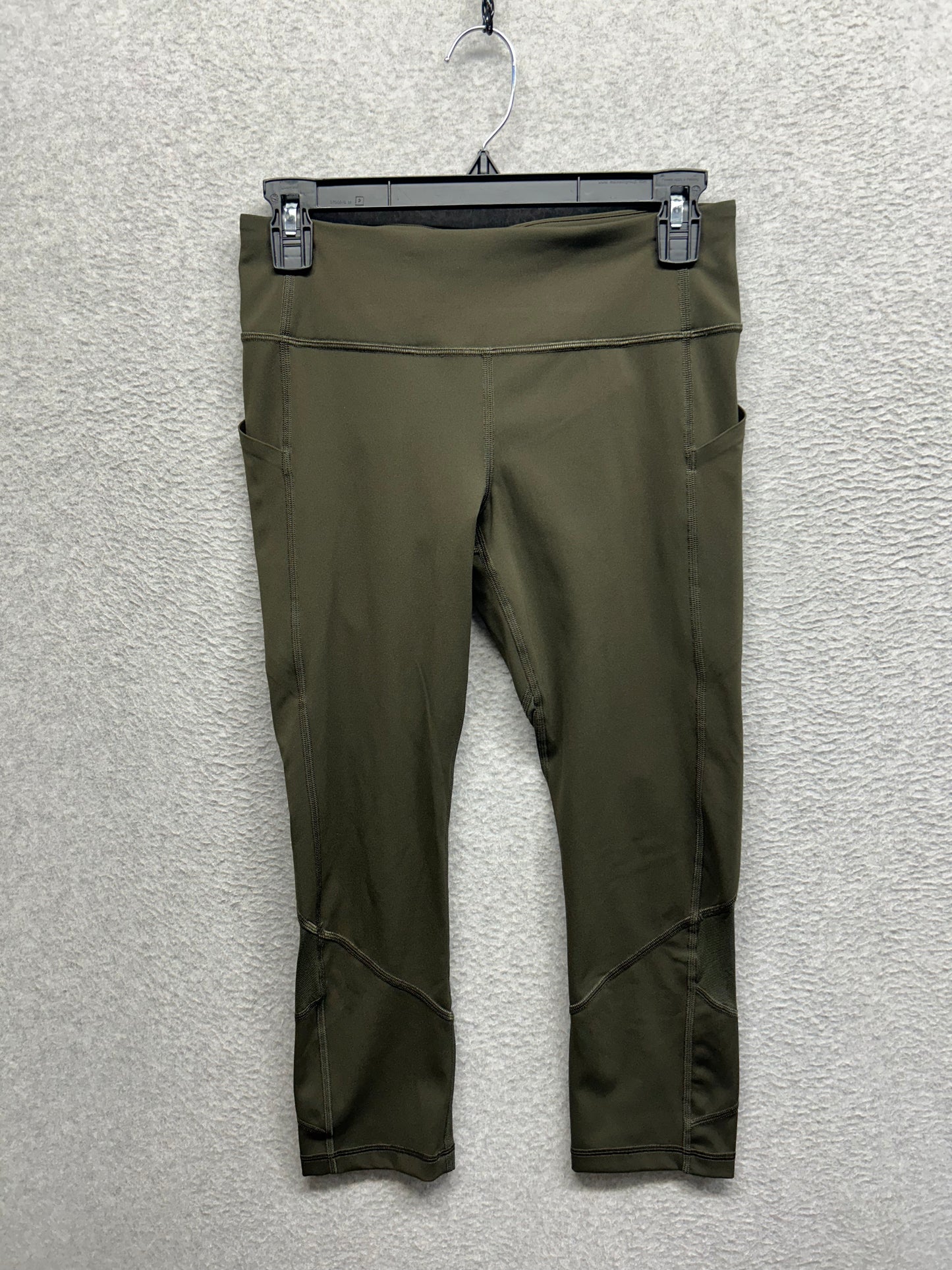Lululemon Pace Rival Crop Luxtreme 22" Size 6 Dark Olive