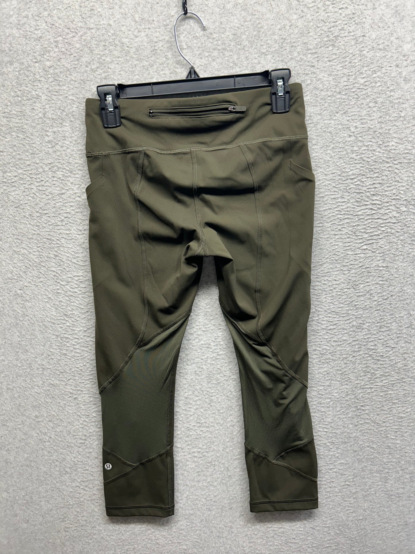 Lululemon Pace Rival Crop Luxtreme 22" Size 6 Dark Olive