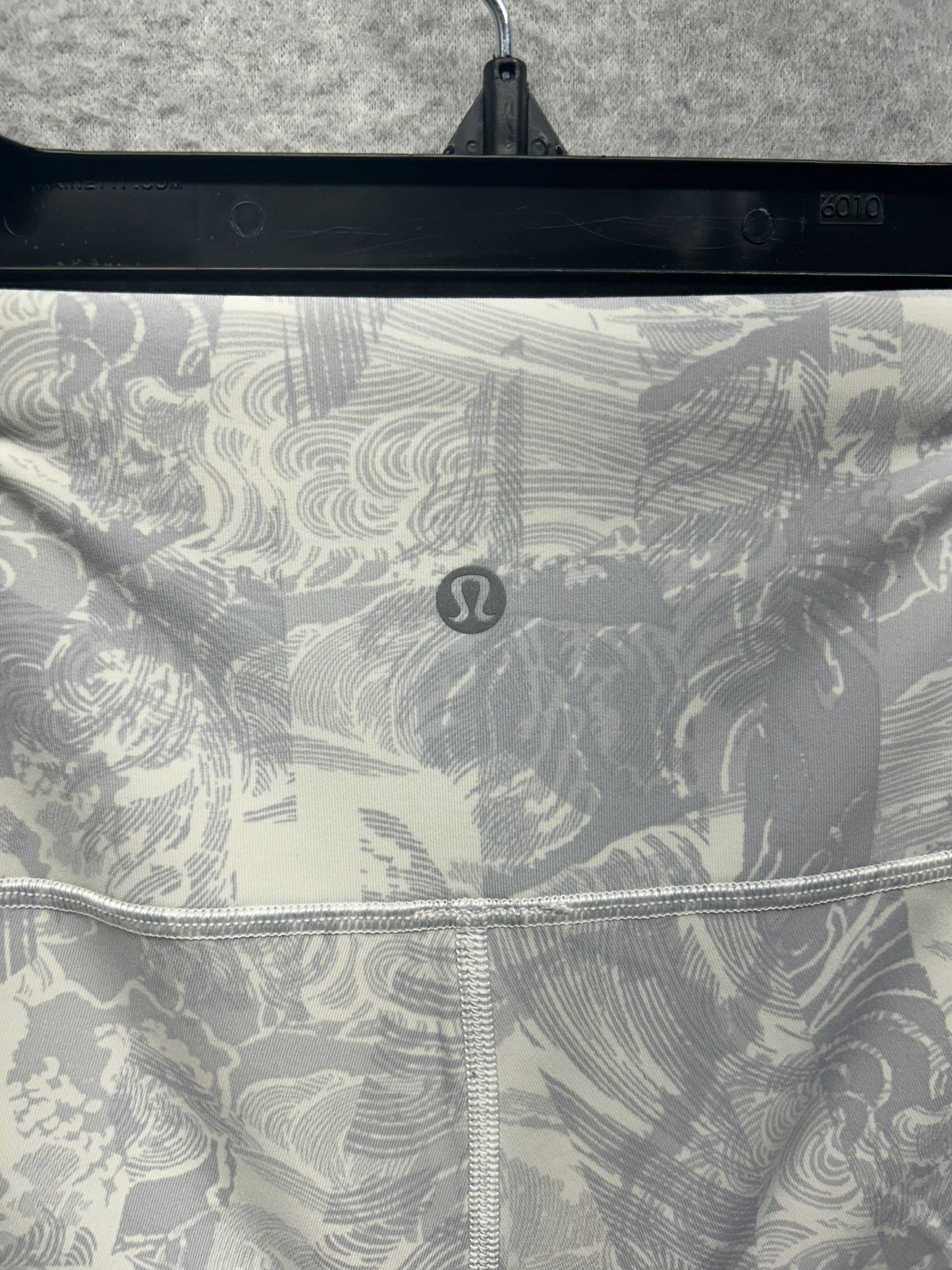 Lululemon Wunder Under Crop 21" Size 4 Eternal Wave White