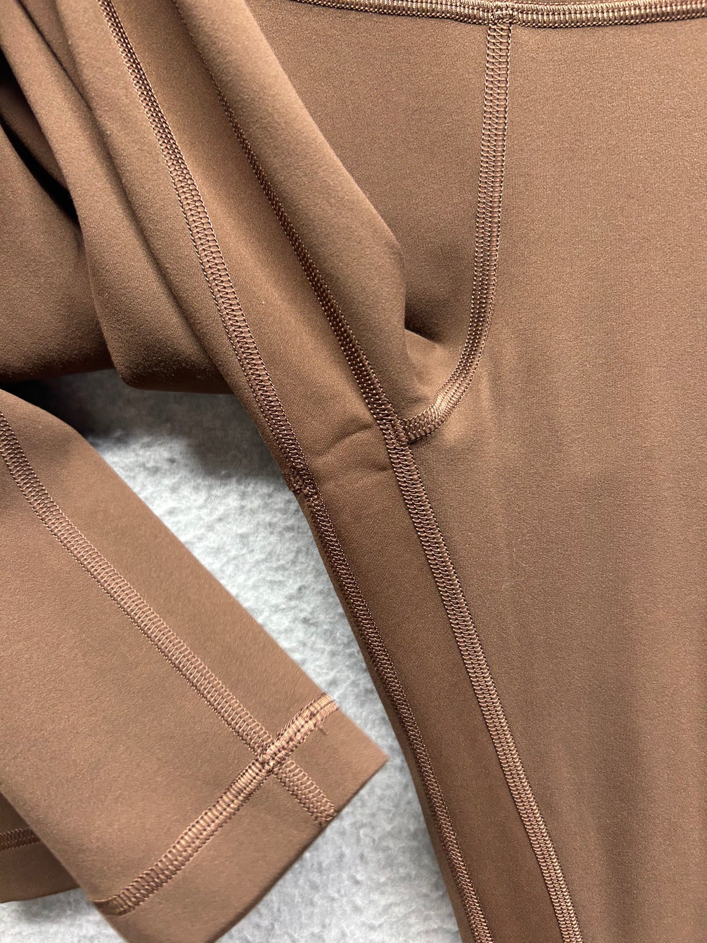Lululemon Align High-Rise Mini-Flared Pant 28" Size 6 (Square) Java