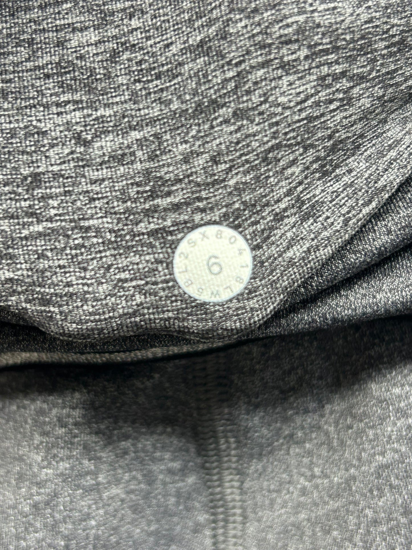 Lululemon Speed Up Tight Metallic 28" Size 6 Heathered Gray