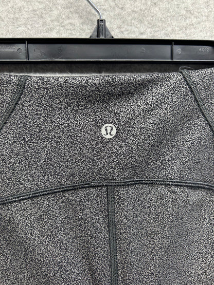 Lululemon Train Times Crop 17" Size 6 Luminosity Foil Print Black Silver