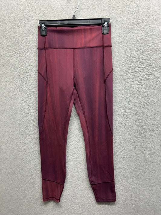 Lululemon In Movement Tight 25" Everlux Size 6 Linear Spray Dye Garnet