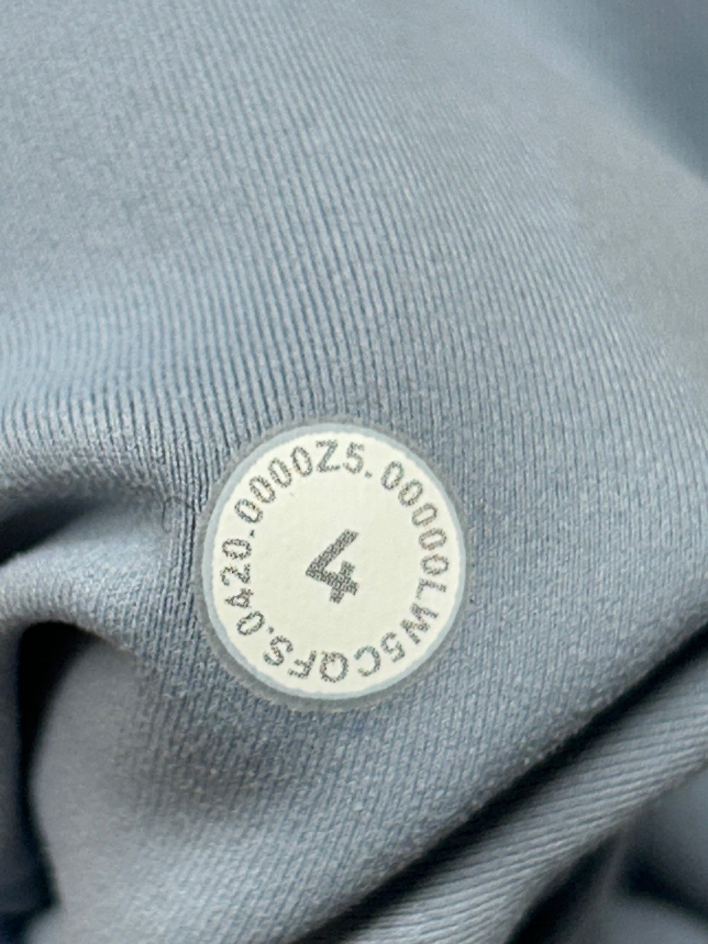 Lululemon Invigorate High-Rise Tight 25" Size 4 Chambray