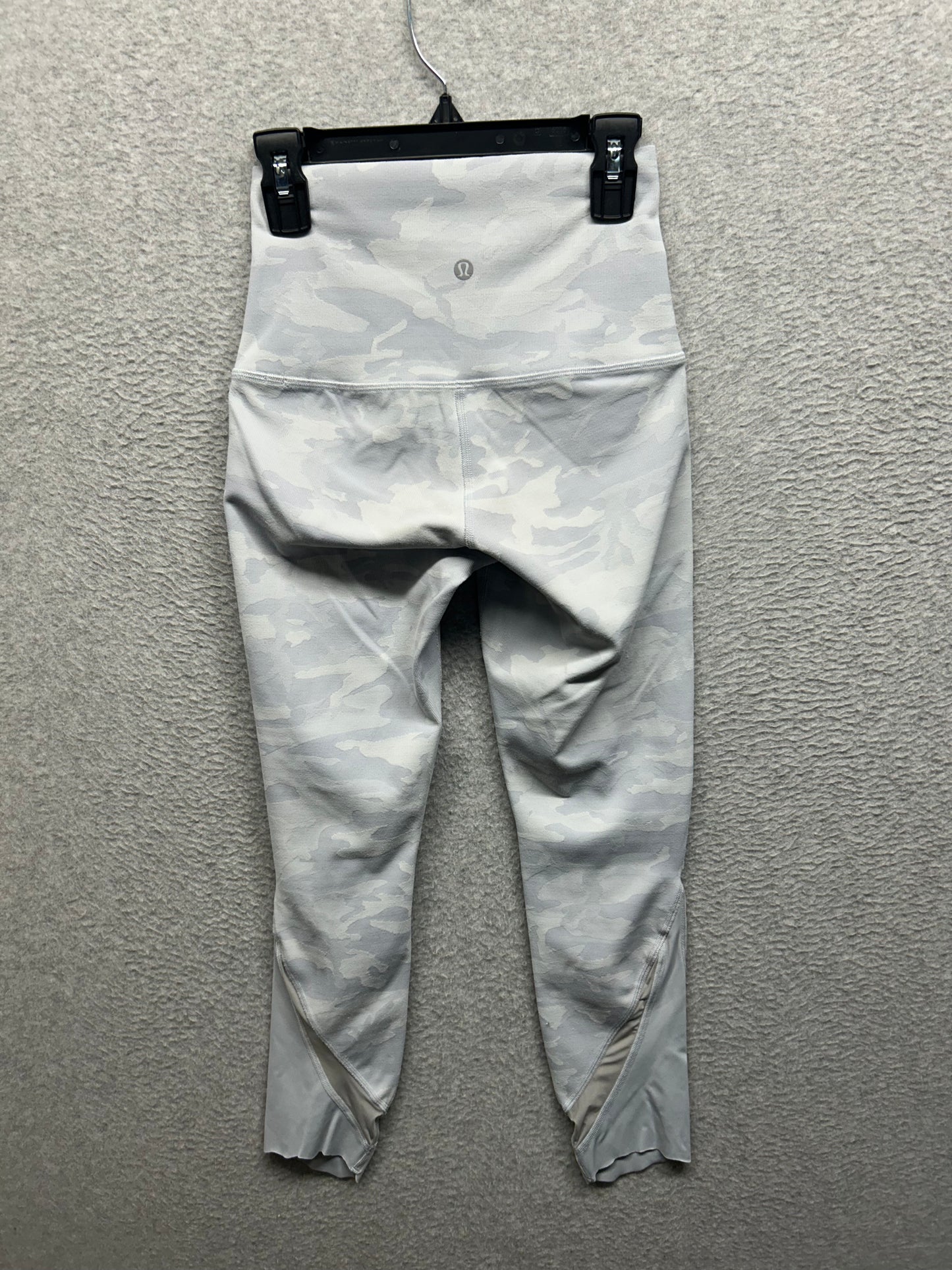 Lululemon Wunder Under High-Rise Crop 23" Size 4 Incognito Camo Jacquard Alpine White Starlight