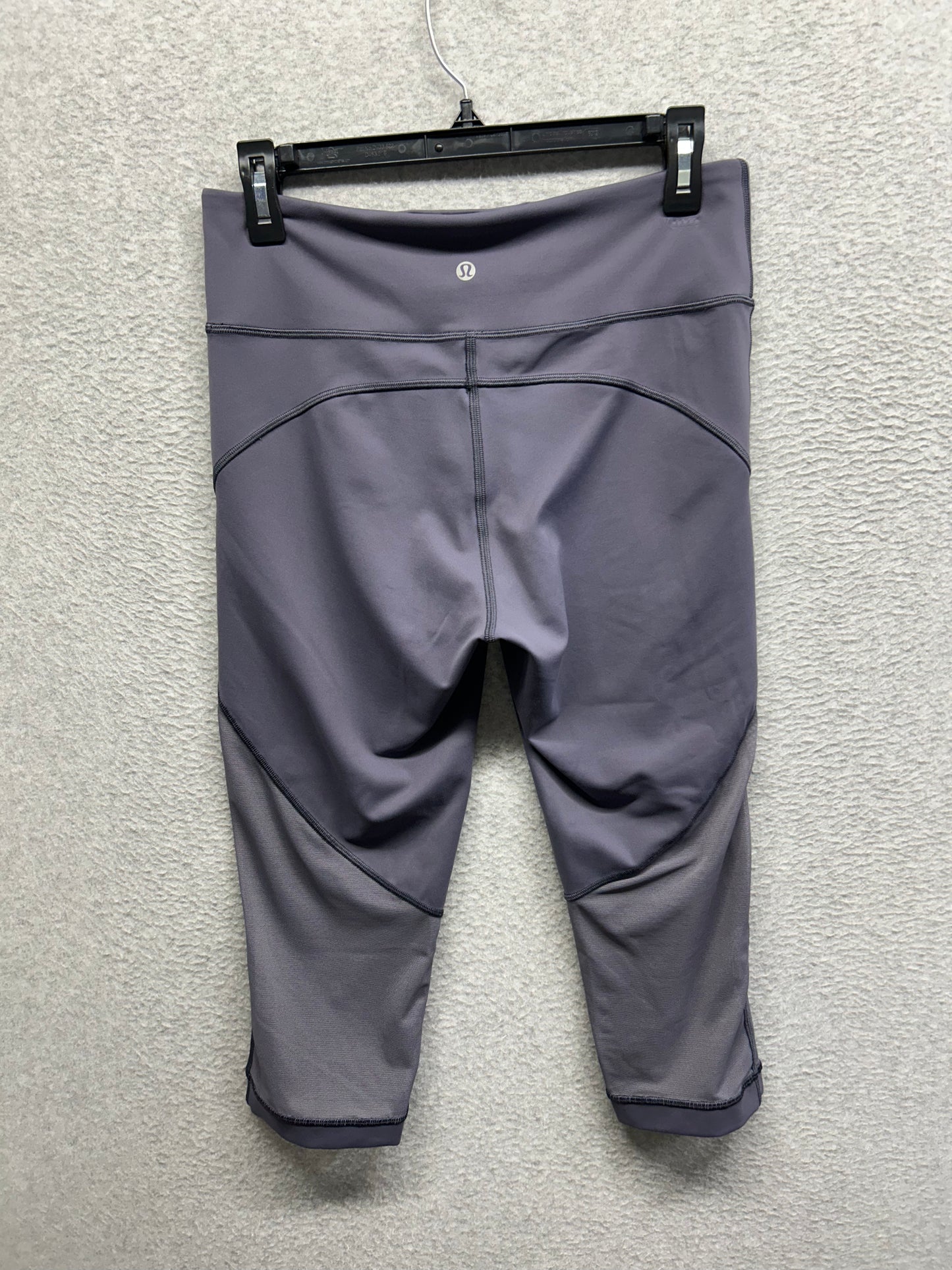 Lululemon Turn Up The Tension Crop 19" Size 10 Moonwalk