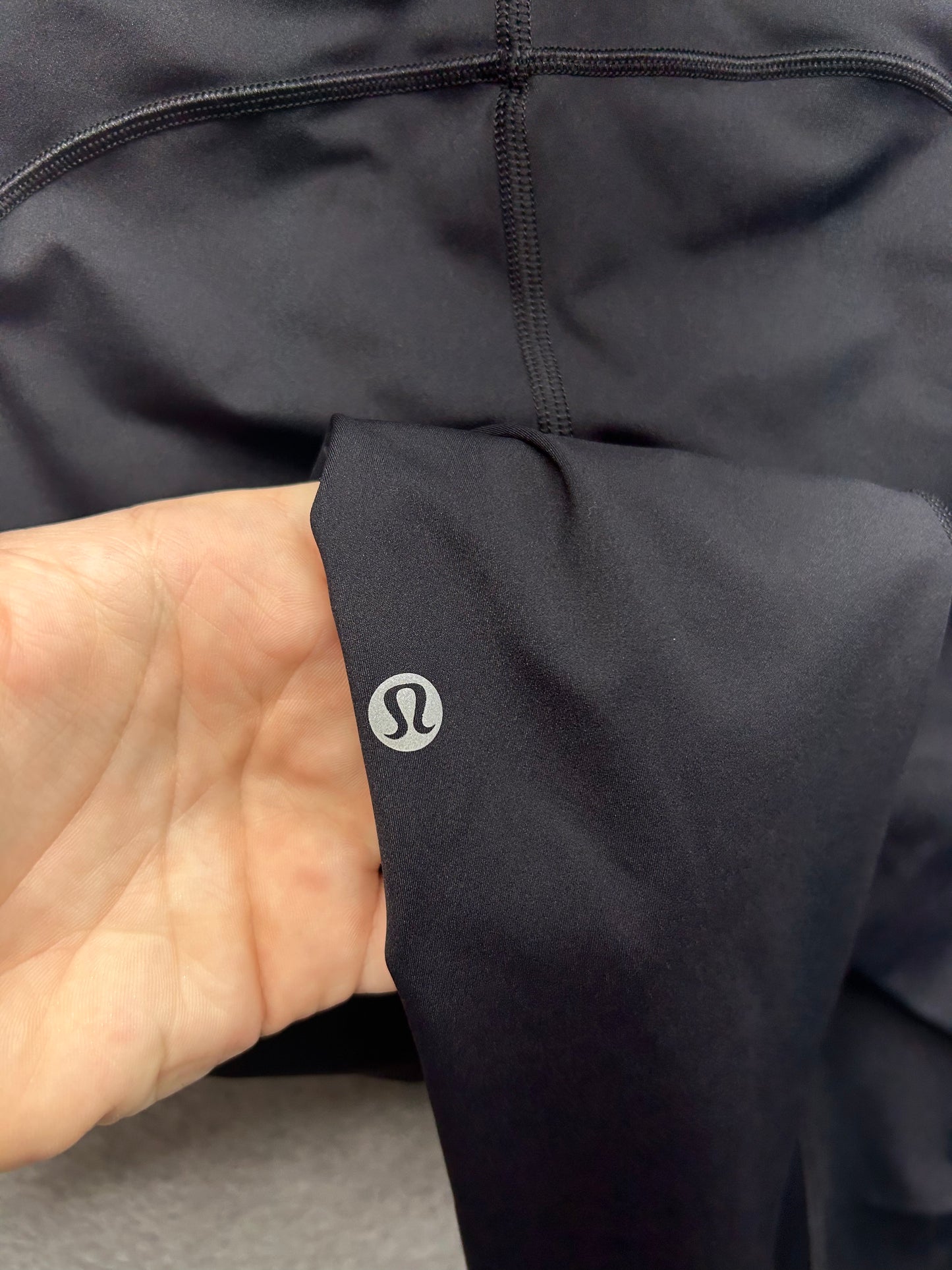 Lululemon Fast & Free 7/8 Tight II Nulux 25" Size 6 Black