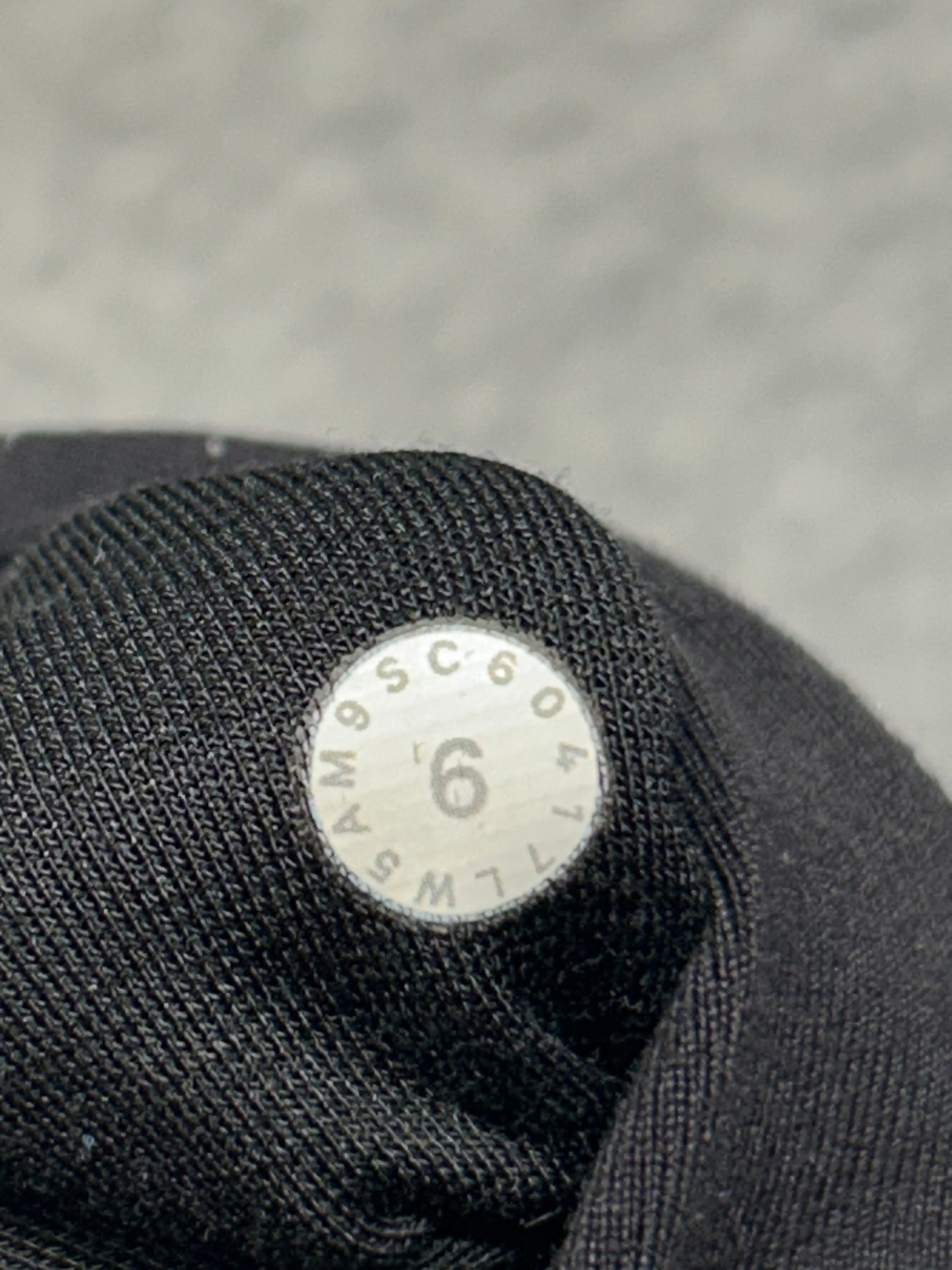 Lululemon Wunder Under Hi-Rise Tight Luon 28" Size 6 Black