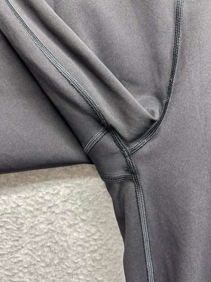 Lululemon Tied To It Crop 21" Size 10 Black