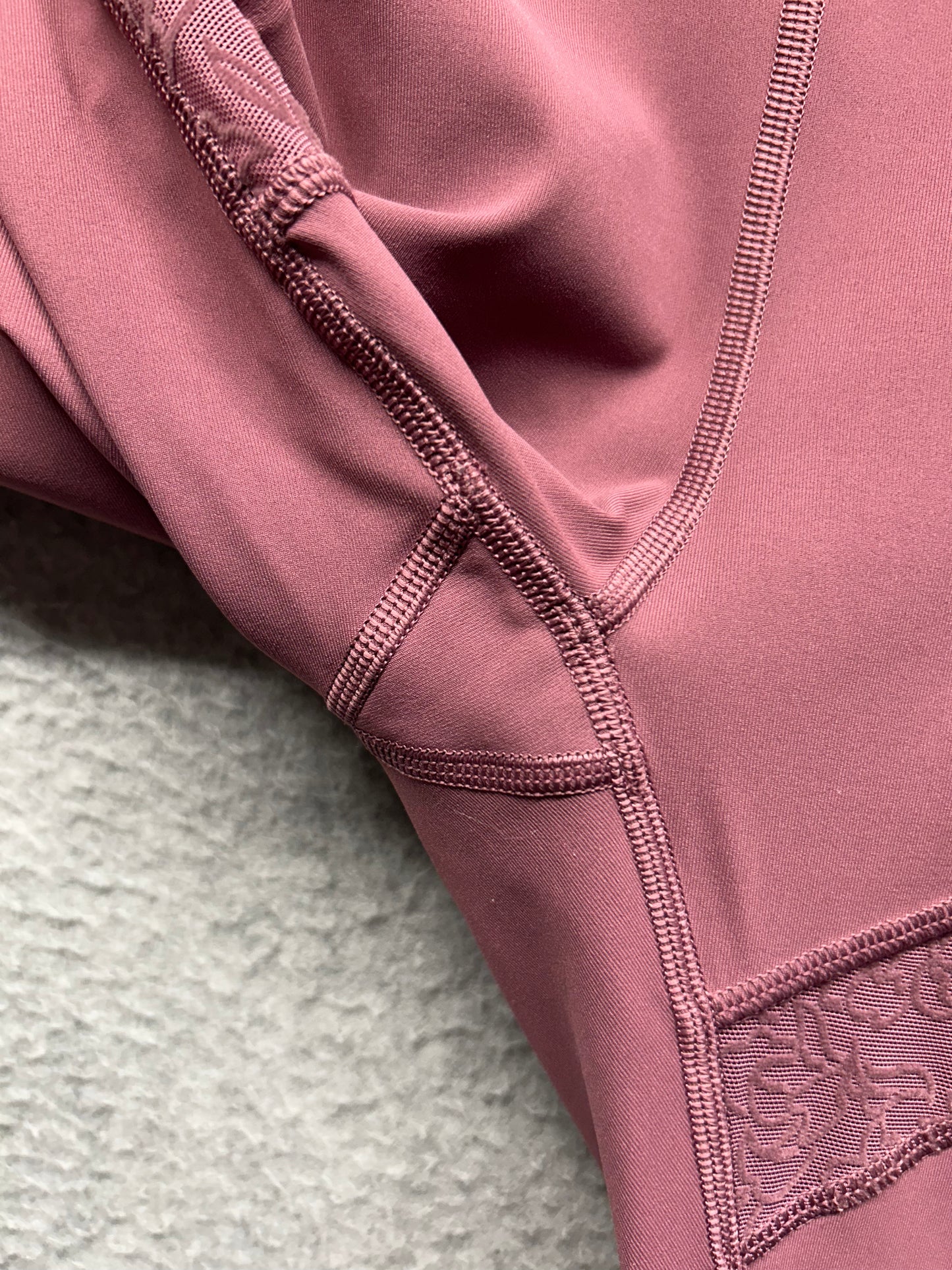 Lululemon Wunder Under High-Rise Tight Flocked 28" Size 8 Plumful