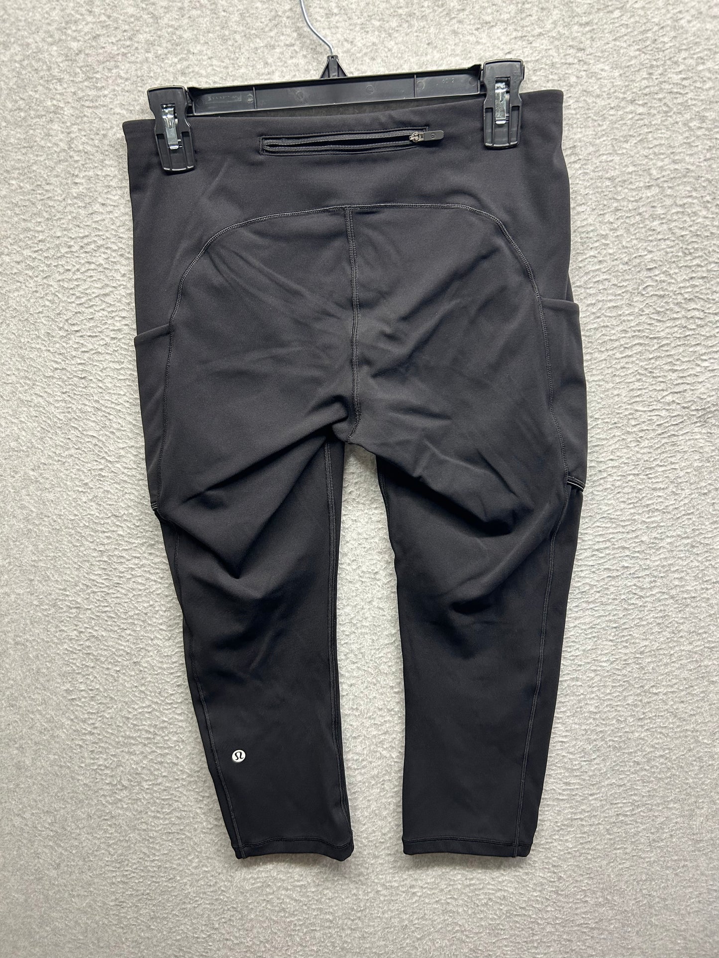Lululemon Speed Up Crop 21" Size 8 Black