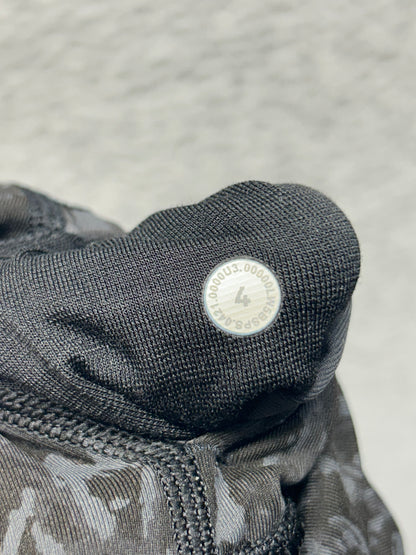 Lululemon Wunder Under High-Rise Tight 25" Size 4 Leopard Camo Deep Coal Multi