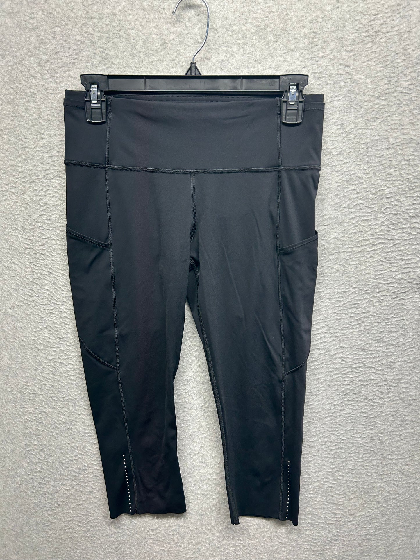 Lululemon Fast & Free Crop II 19" Size 8 Black
