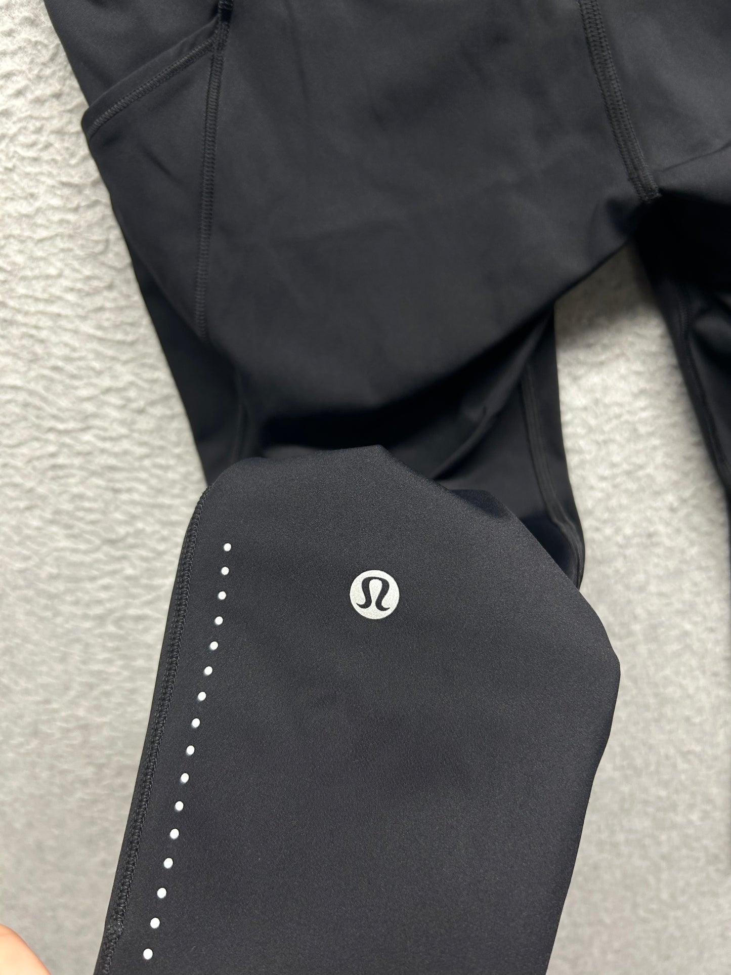 Lululemon Fast & Free Crop II 19" Size 8 Black