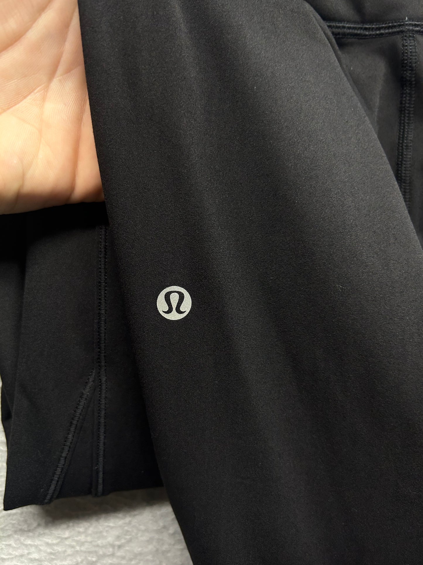 Lululemon Fresh Tracks Pant II Size 8 Black
