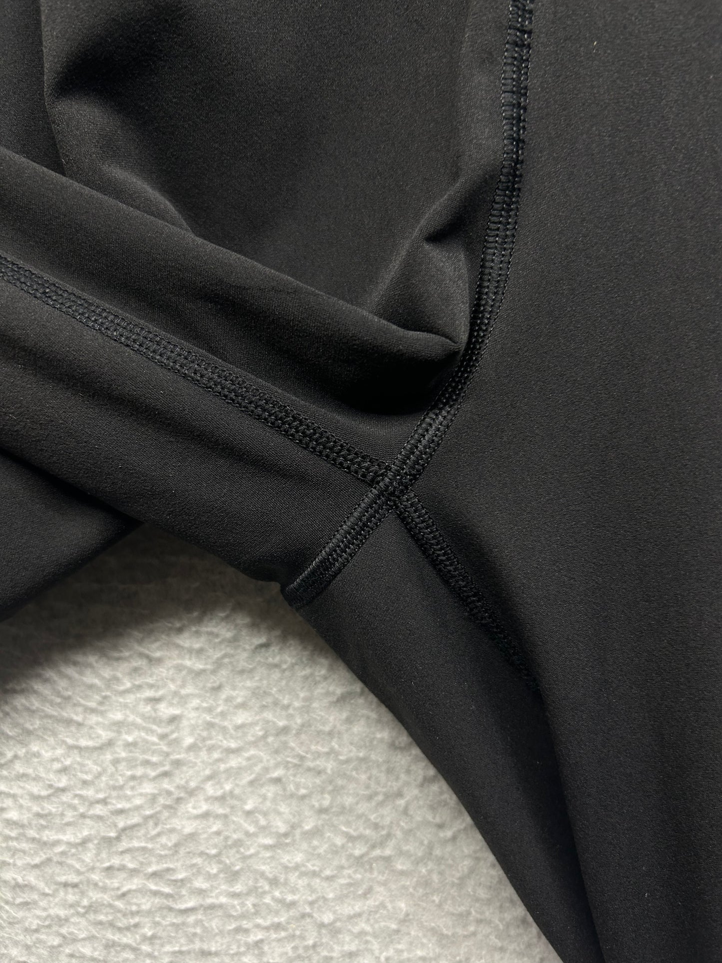Lululemon Fresh Tracks Pant II Size 8 Black