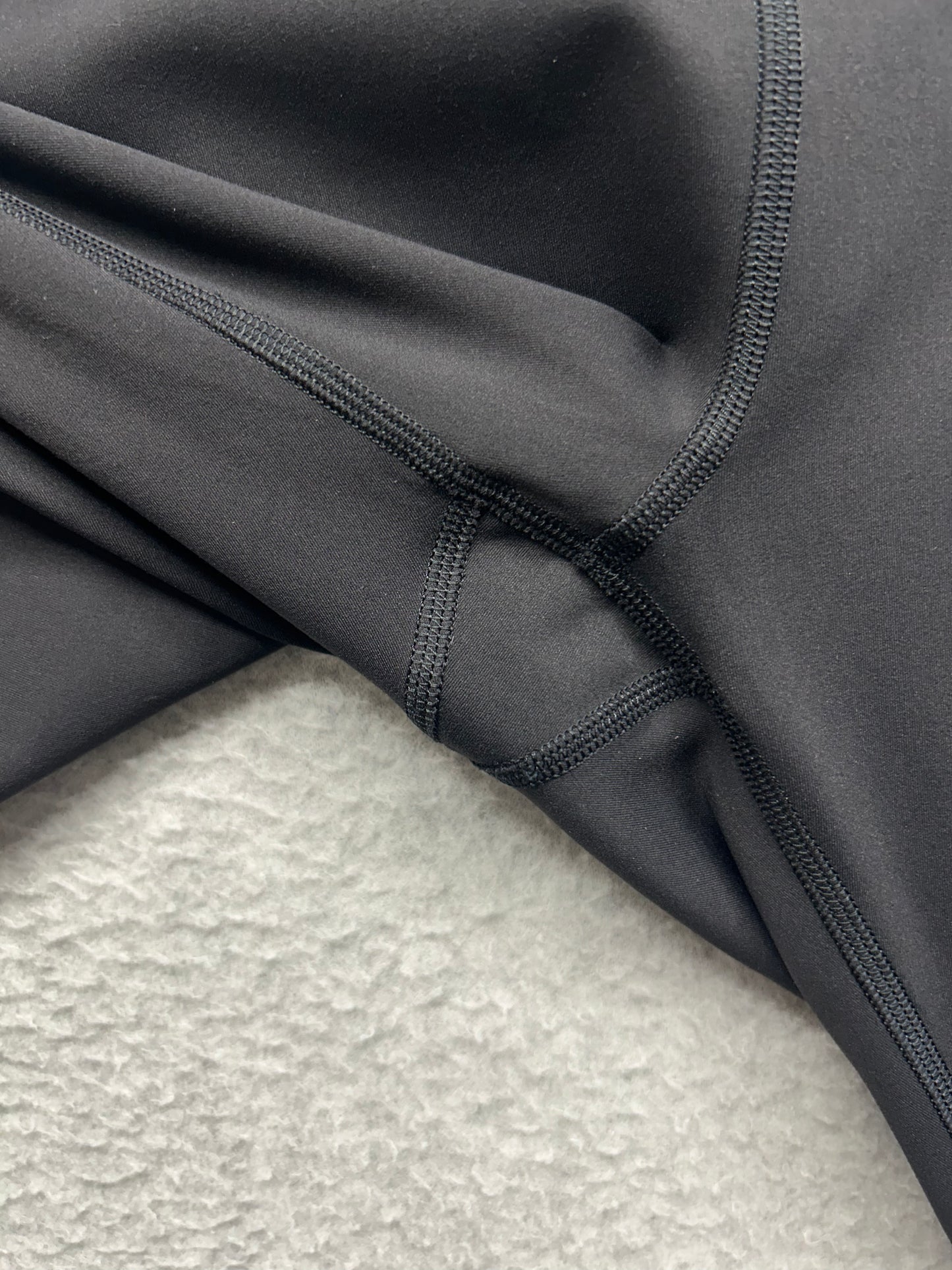 Lululemon Wunder Train High-Rise Crop 21" Size 10 Black