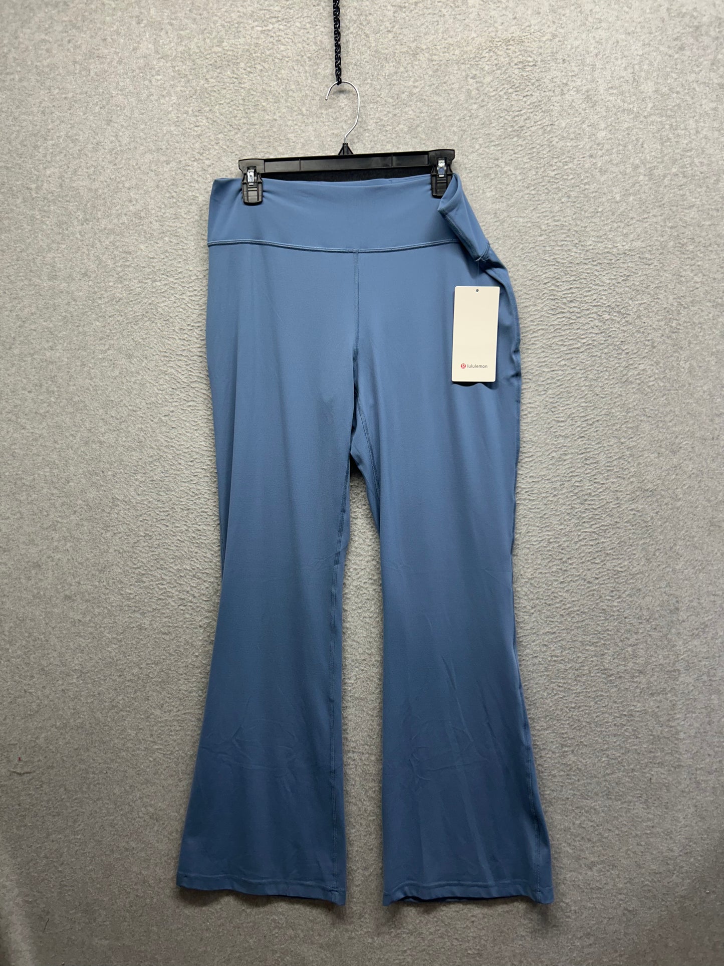 Lululemon Groove Nulu Flare Pant Size 14 Washed Denim