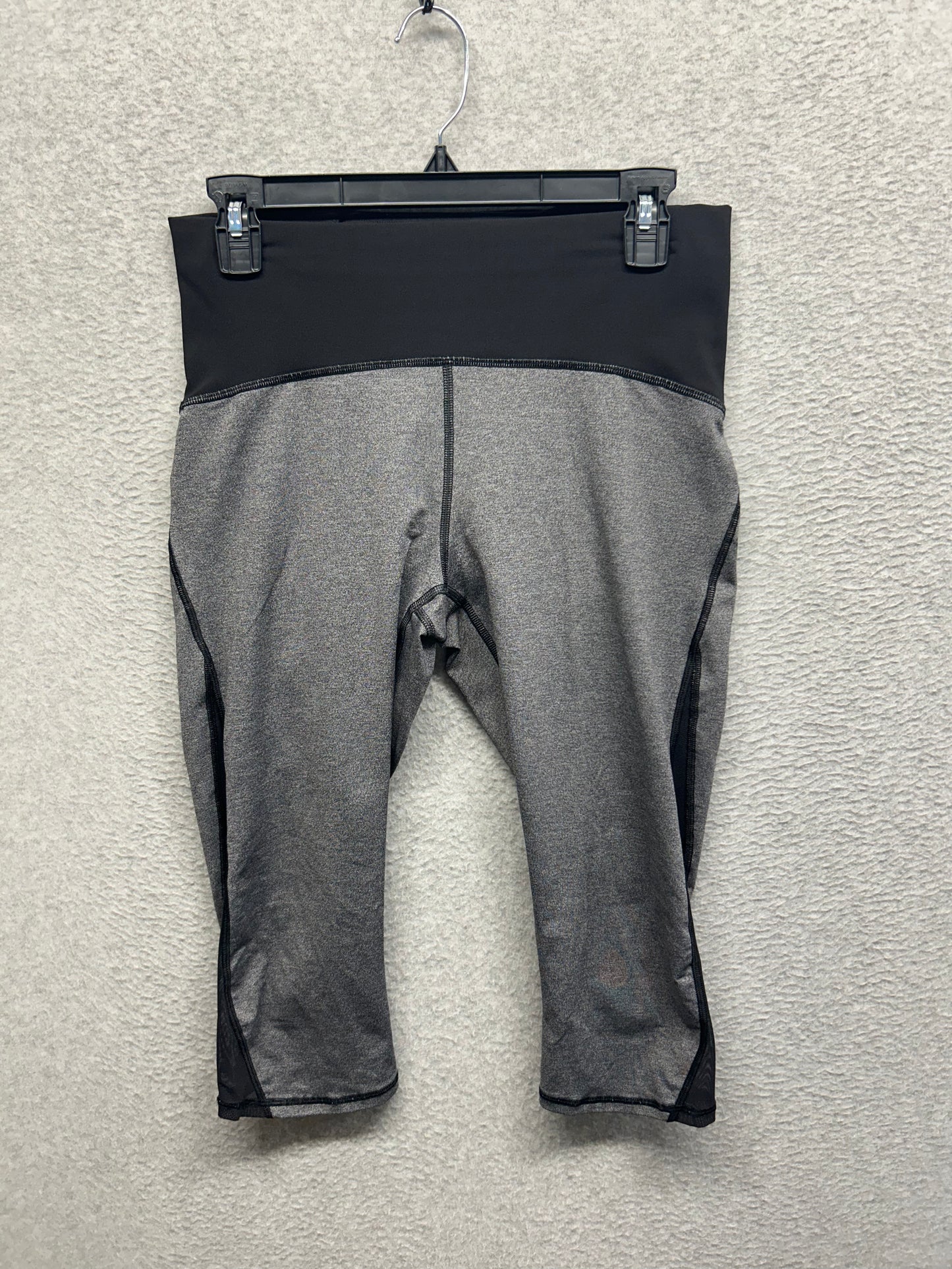 Lululemon Train Times Crop 17" Size 10 Heathered Gray
